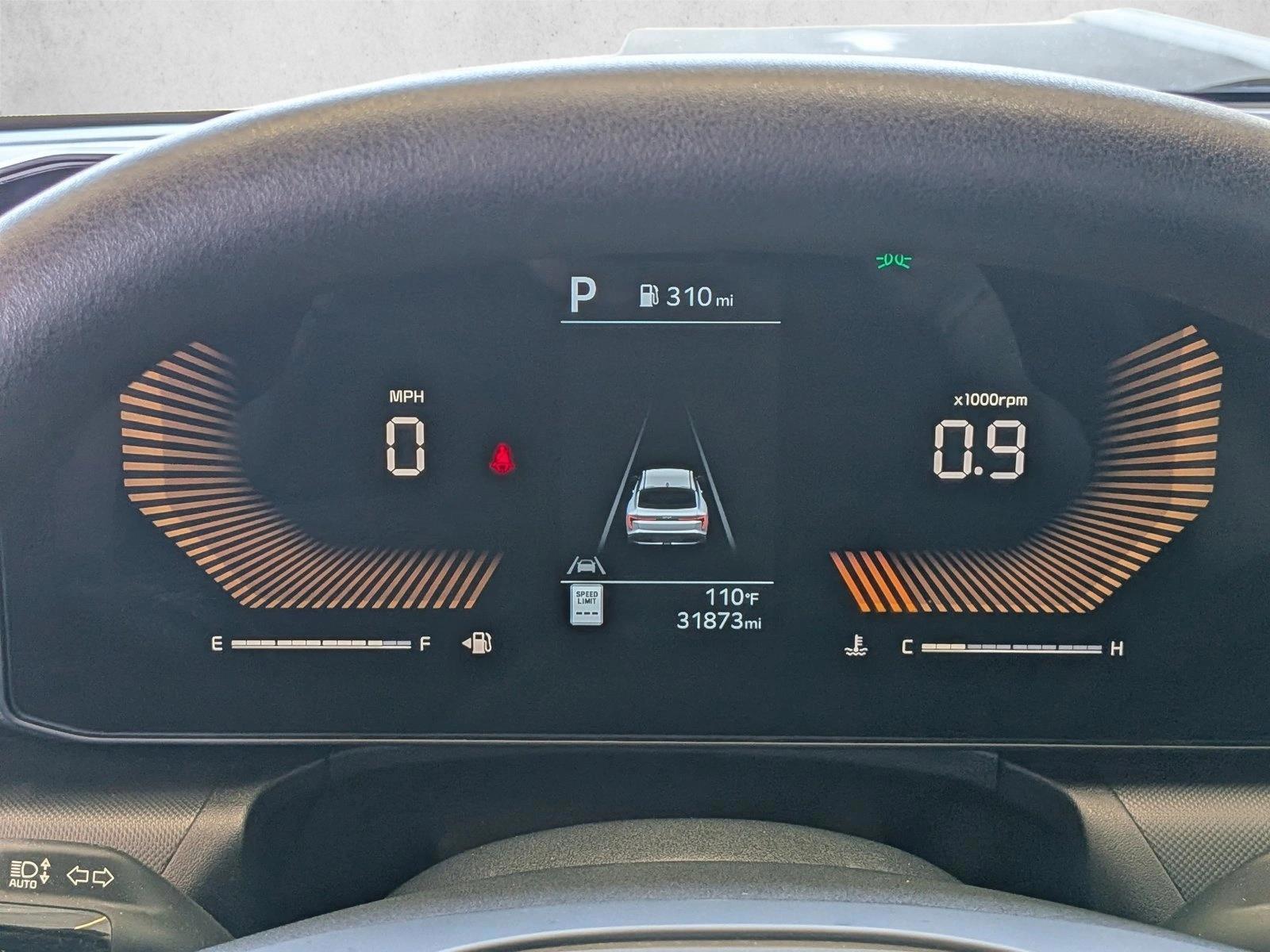 2025 Kia K4 LXS - Photo 14