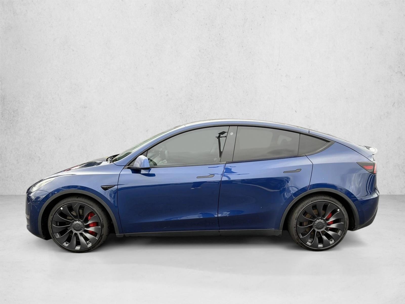 Thumbnail: 2022 Tesla Model Y - 2
