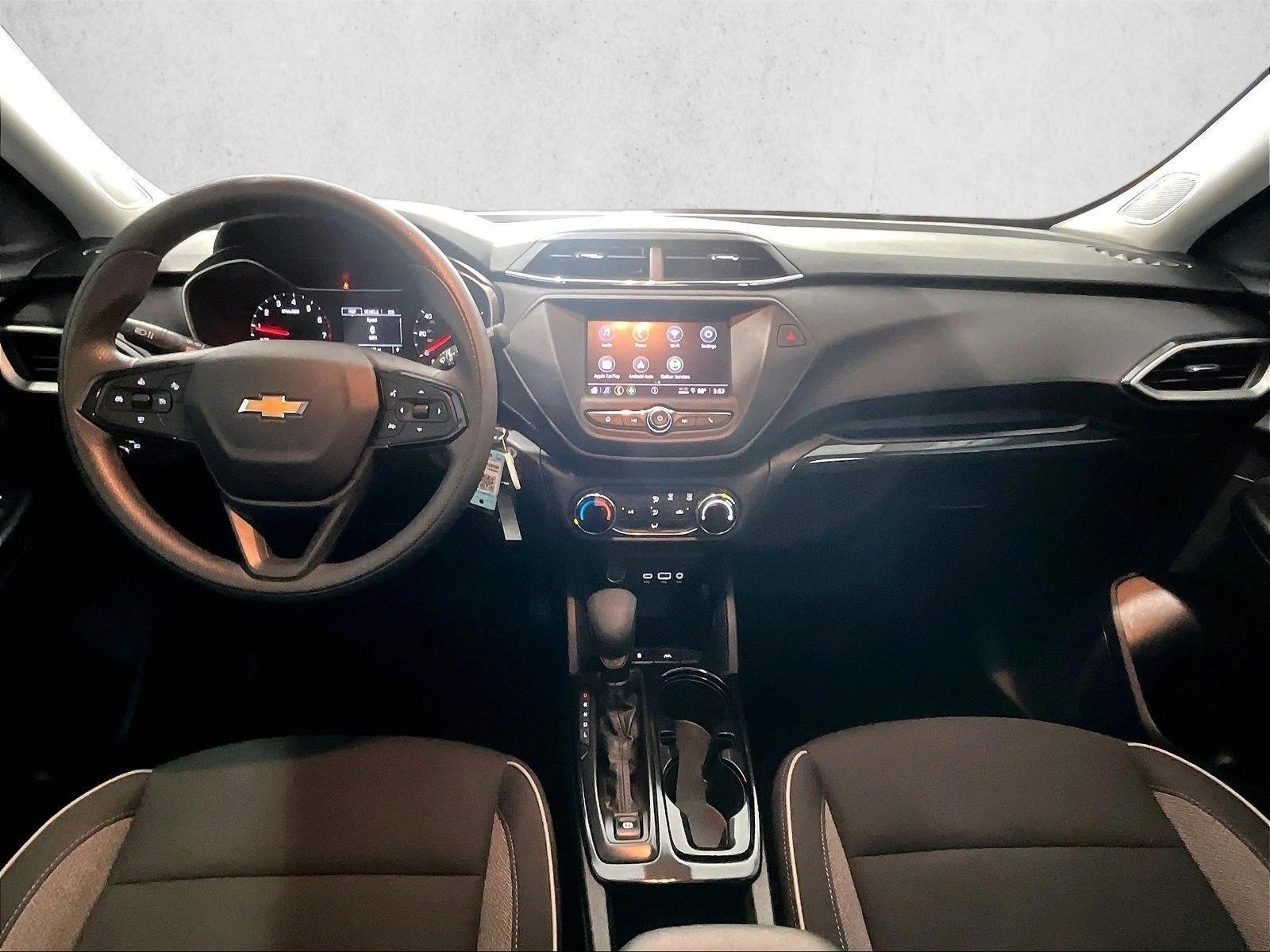 Thumbnail: 2023 Chevrolet TrailBlazer - 4