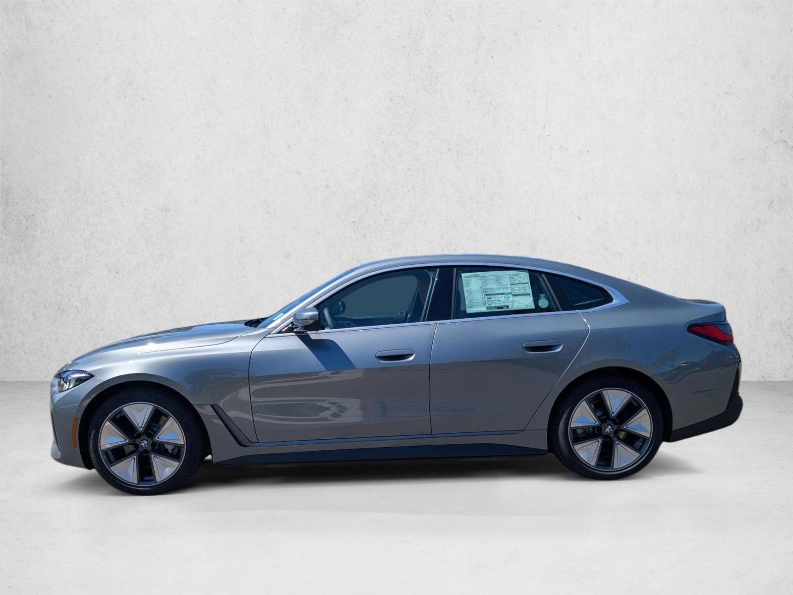 Thumbnail: 2026 BMW i4 - 2