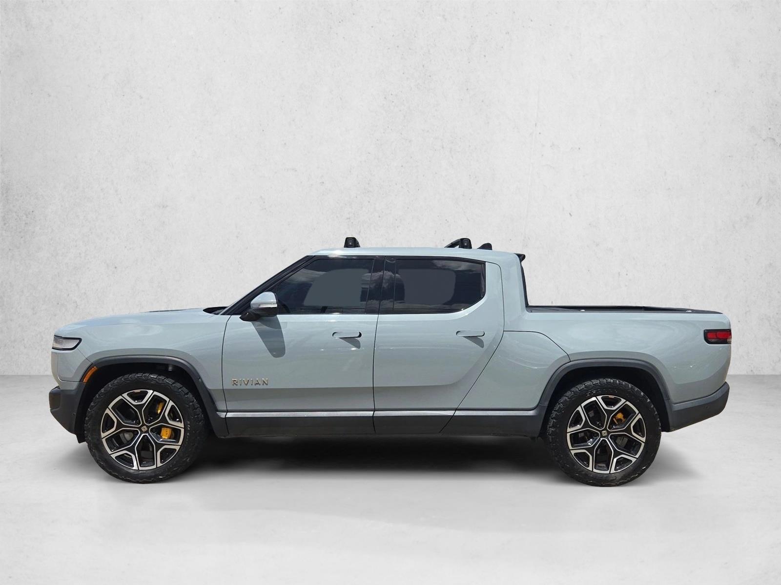 Thumbnail: 2022 Rivian R1T - 2