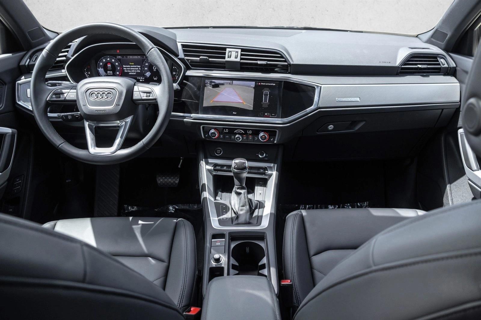 Thumbnail: 2025 Audi Q3 - 4