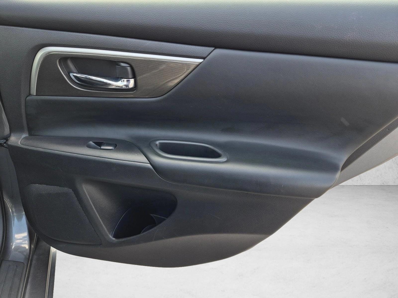 2015 Nissan Altima SL - Photo 30