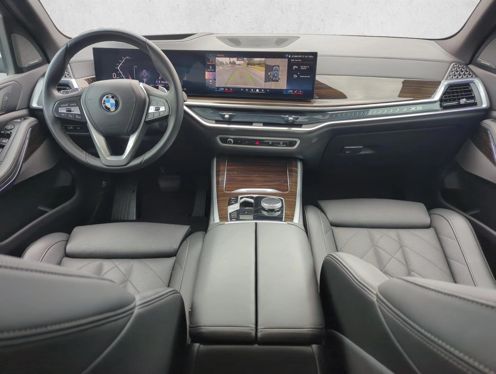 Thumbnail: 2026 BMW X5 - 2