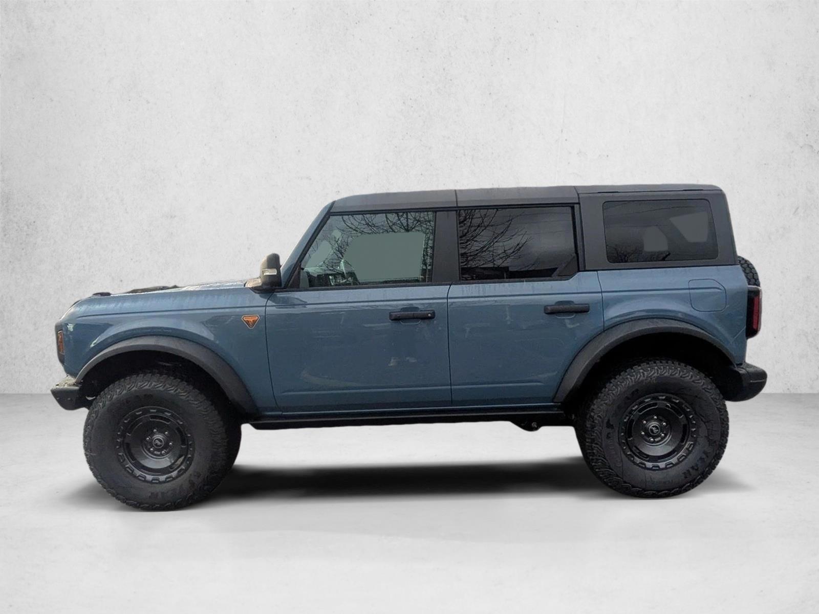 Thumbnail: 2025 Ford Bronco - 2