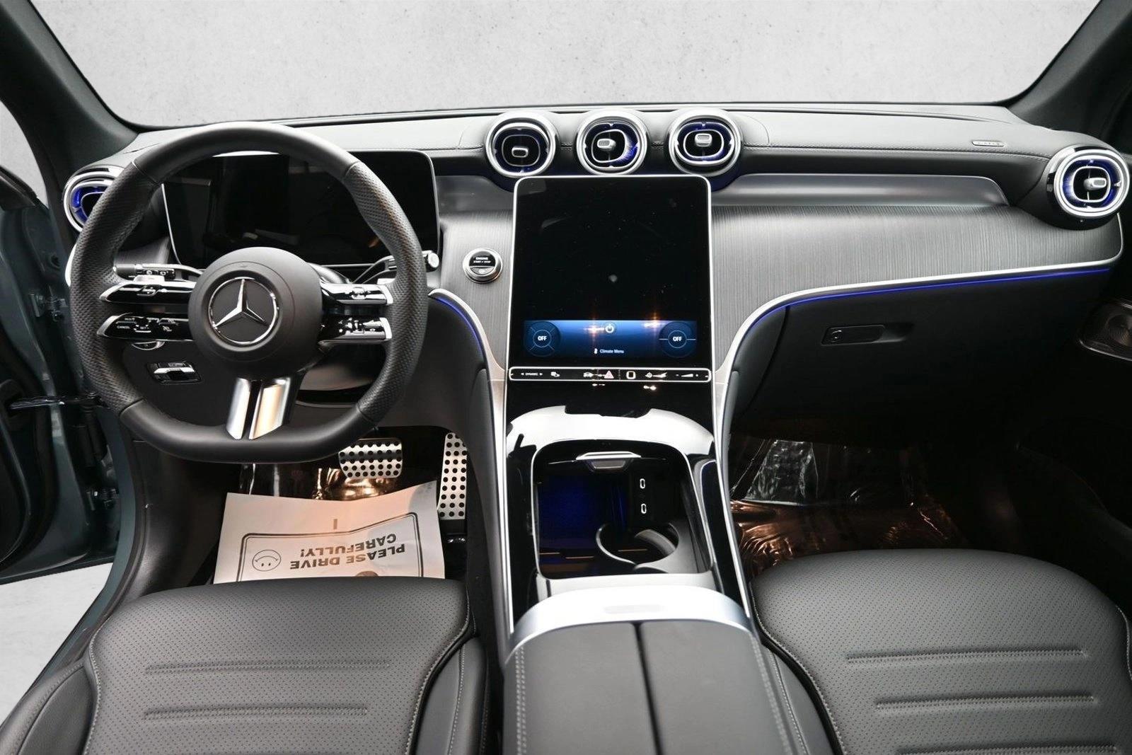 Thumbnail: 2026 Mercedes-Benz GLC - 3