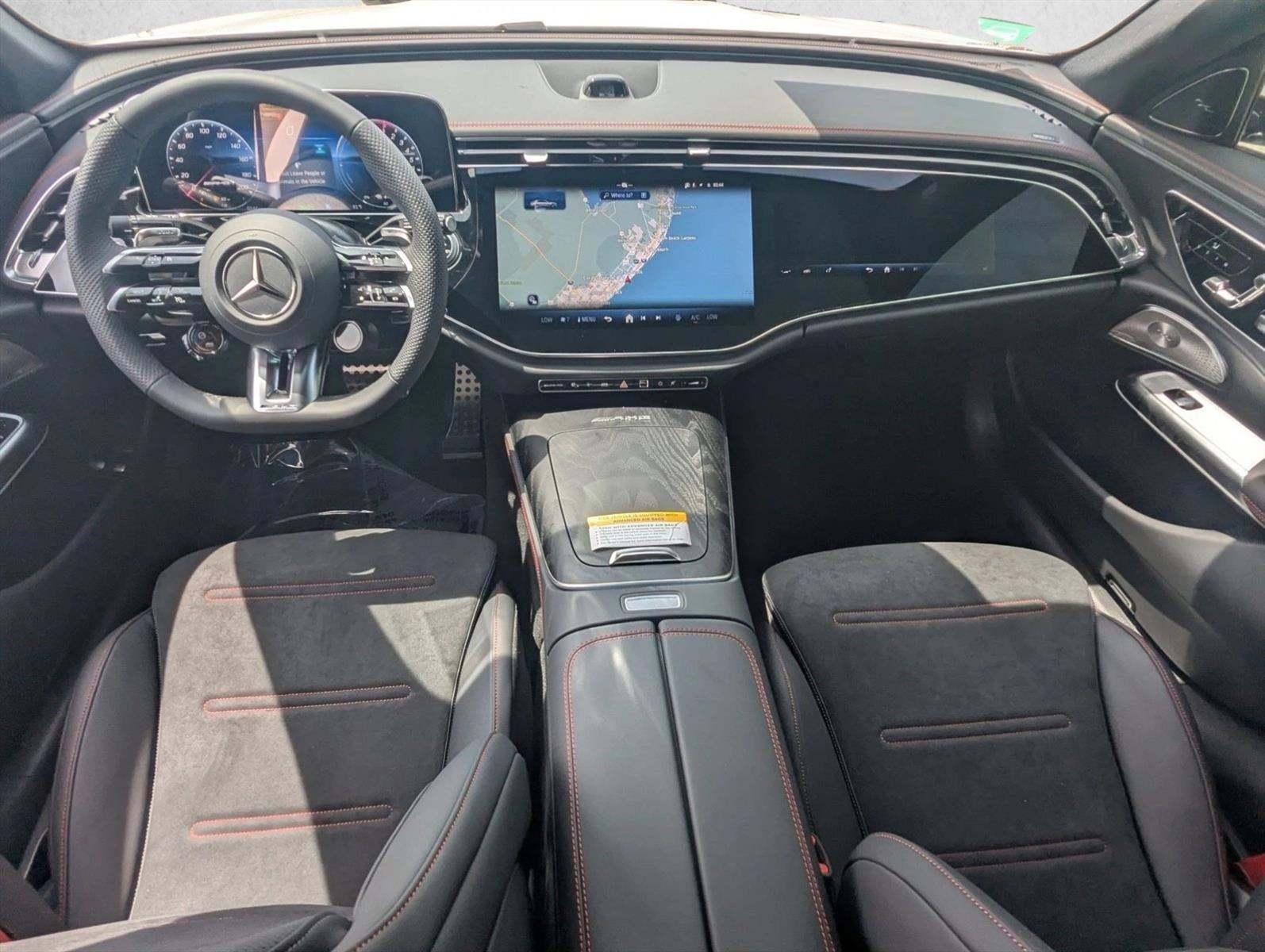 Thumbnail: 2026 Mercedes-Benz E-Class - 4