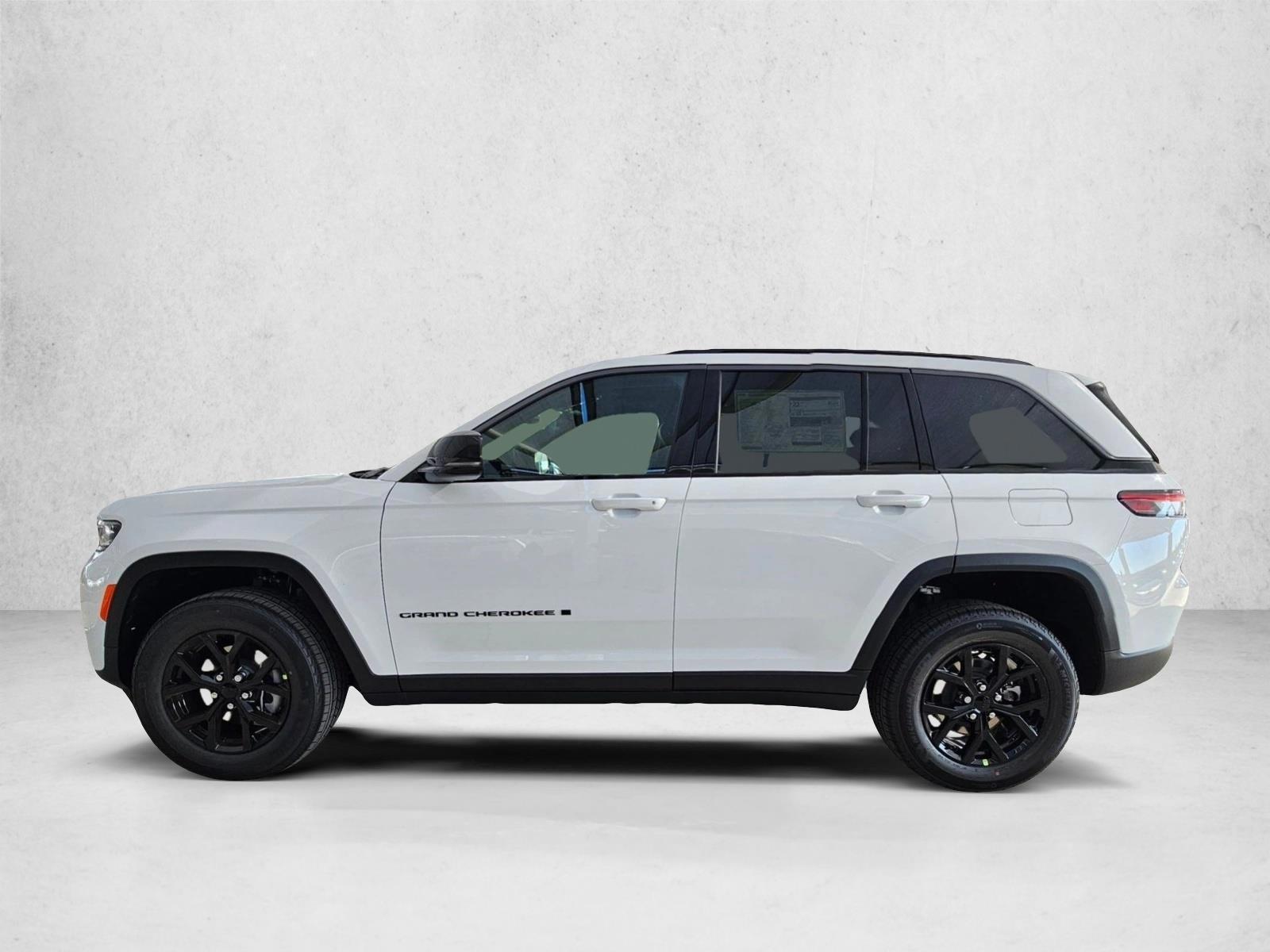 Thumbnail: 2026 Jeep Grand Cherokee - 2
