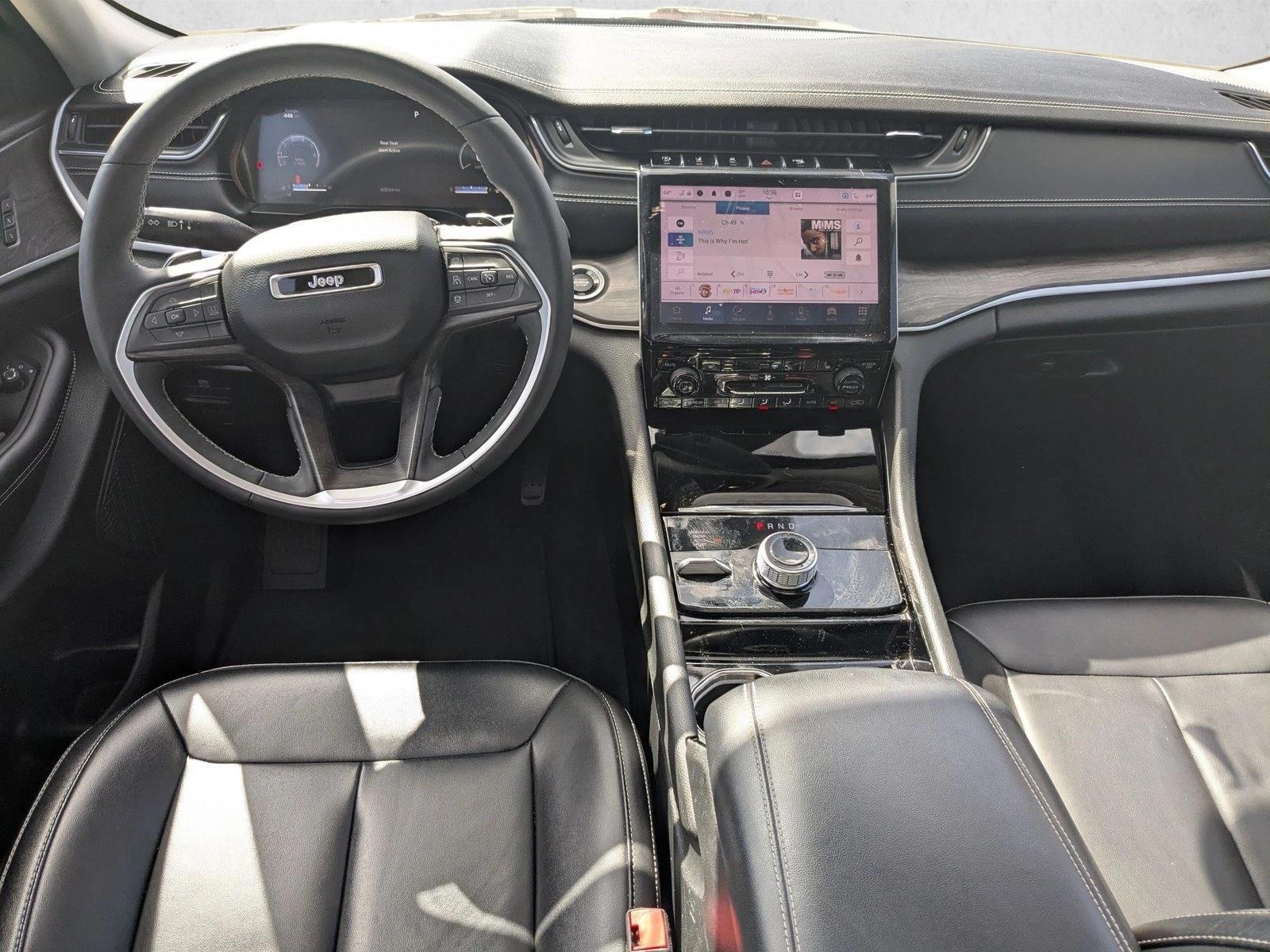 Thumbnail: 2023 Jeep Grand Cherokee - 3