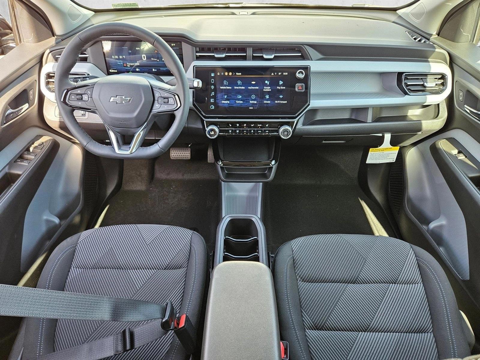 Thumbnail: 2027 Chevrolet Bolt EV - 4