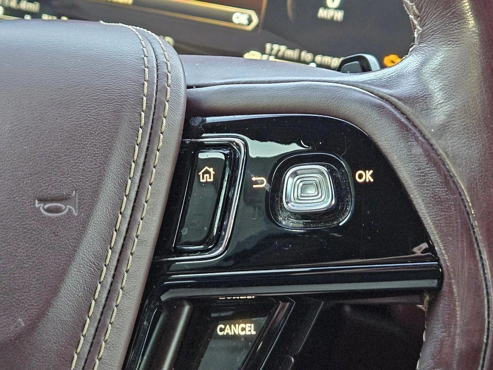 Thumbnail: 2020 Lincoln Aviator - 3