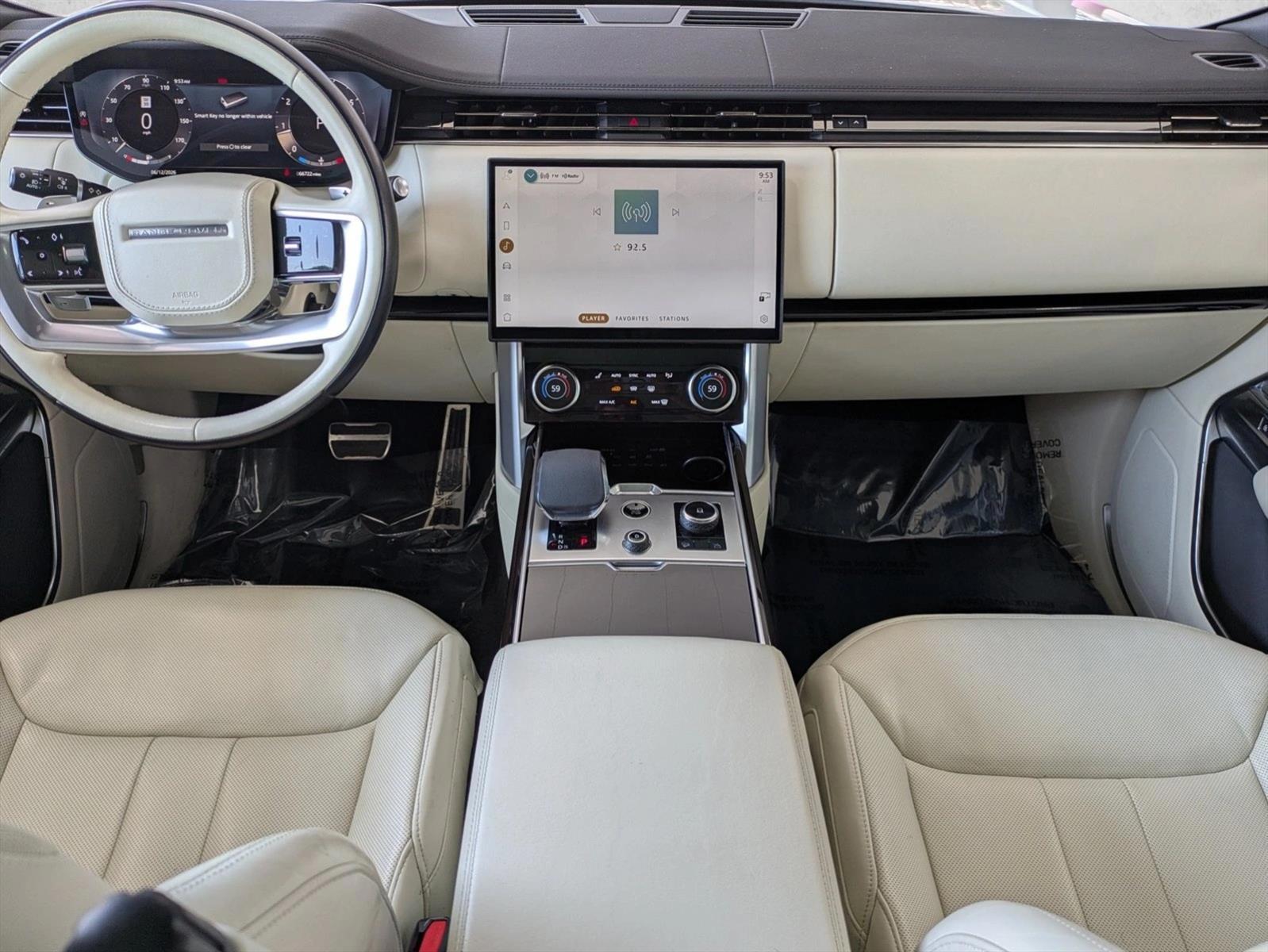 Thumbnail: 2023 Land Rover Range Rover - 3