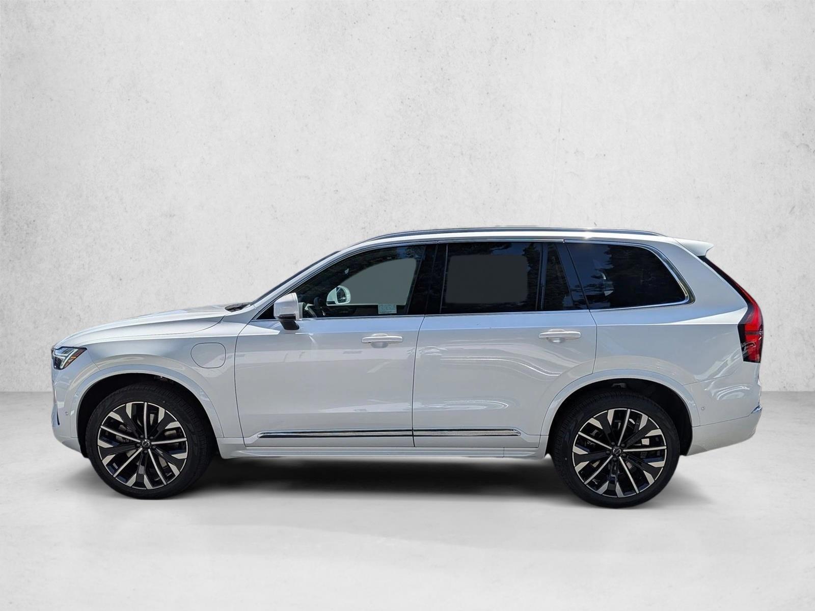 Thumbnail: 2026 Volvo XC90 - 2