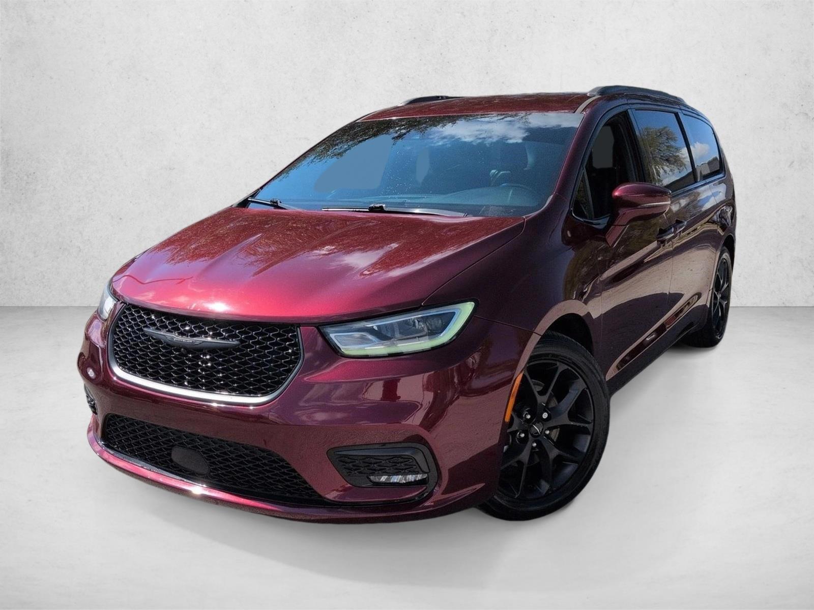 Thumbnail: 2021 Chrysler Pacifica - 1