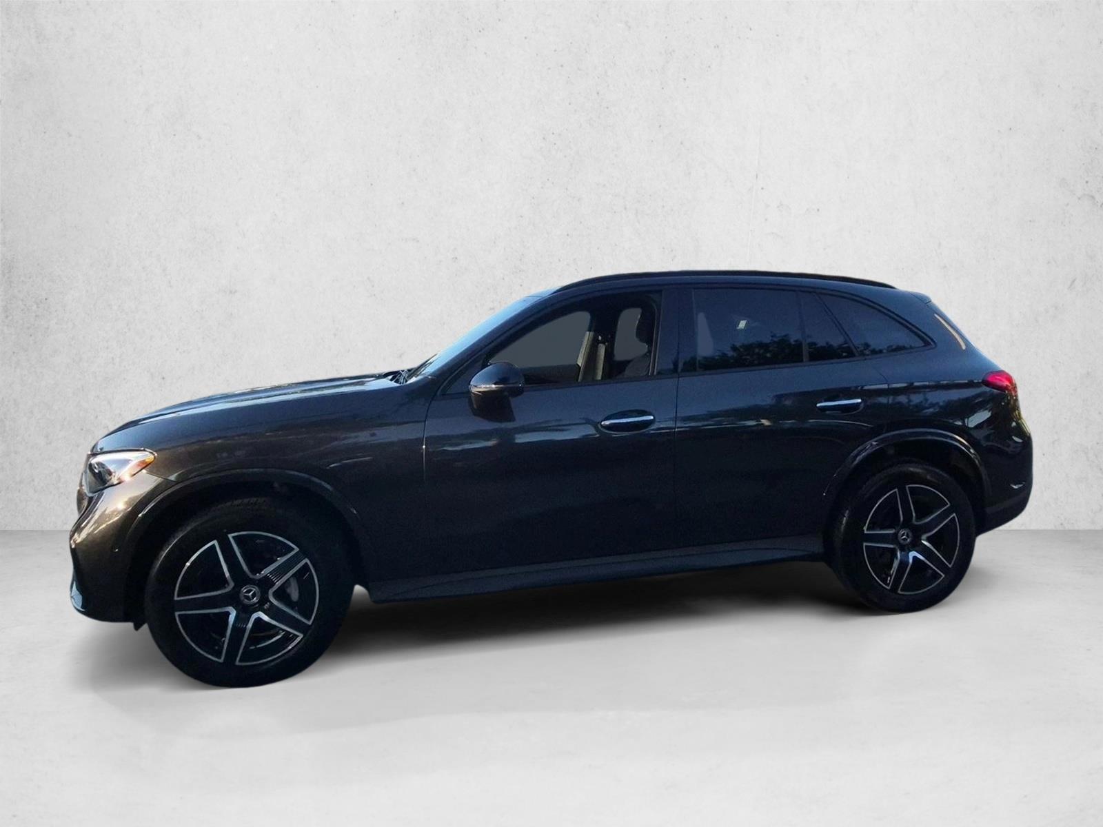 Thumbnail: 2026 Mercedes-Benz GLC - 2