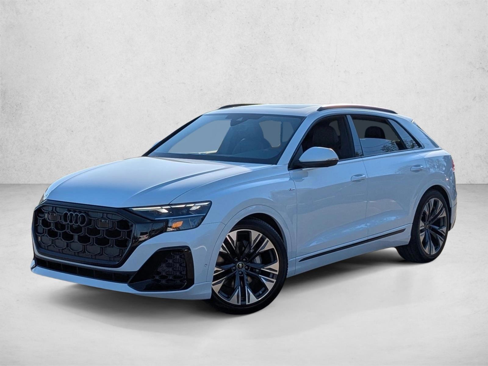 Thumbnail: 2026 Audi Q8 - 1