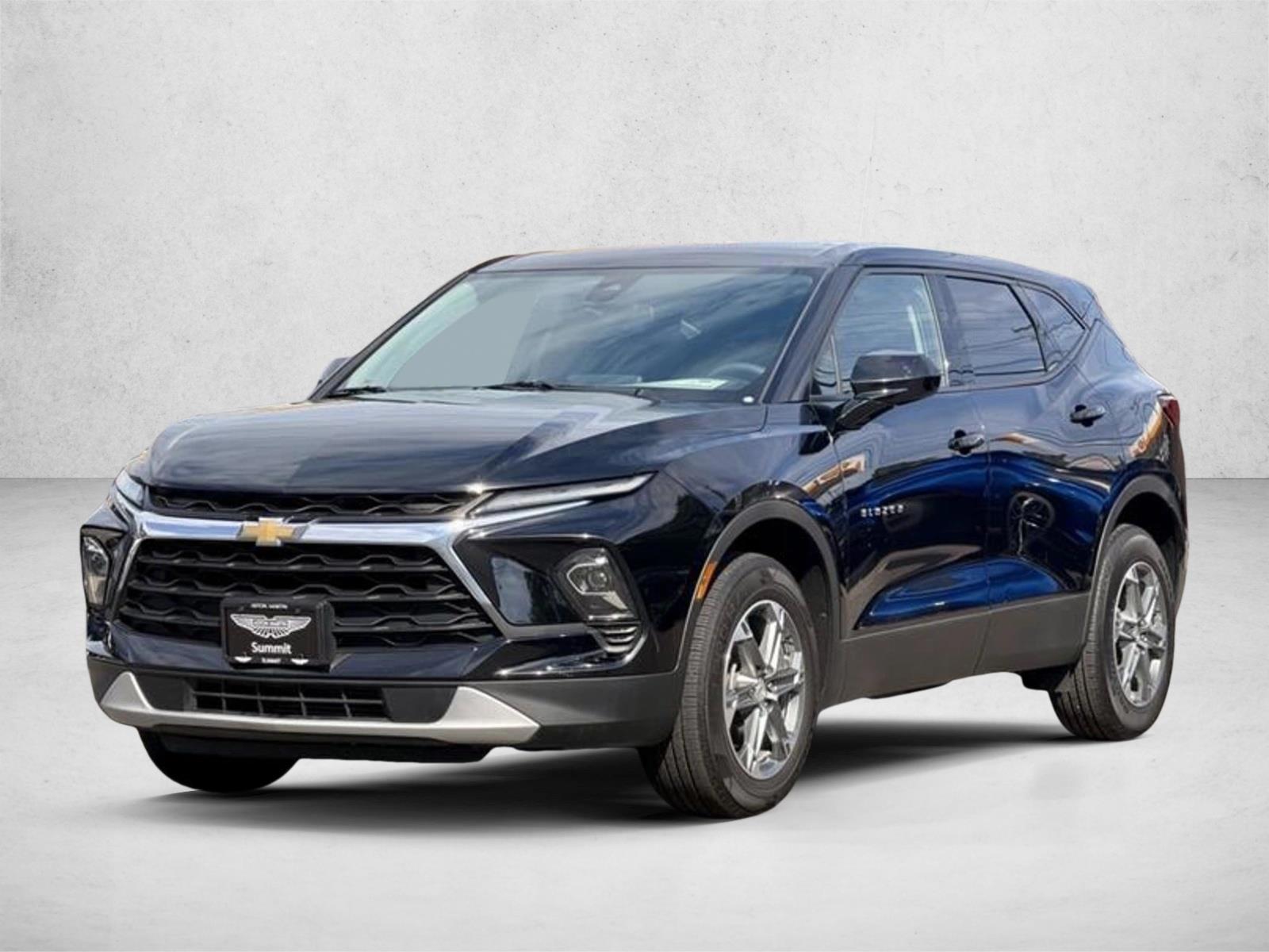 Thumbnail: 2023 Chevrolet Blazer - 1