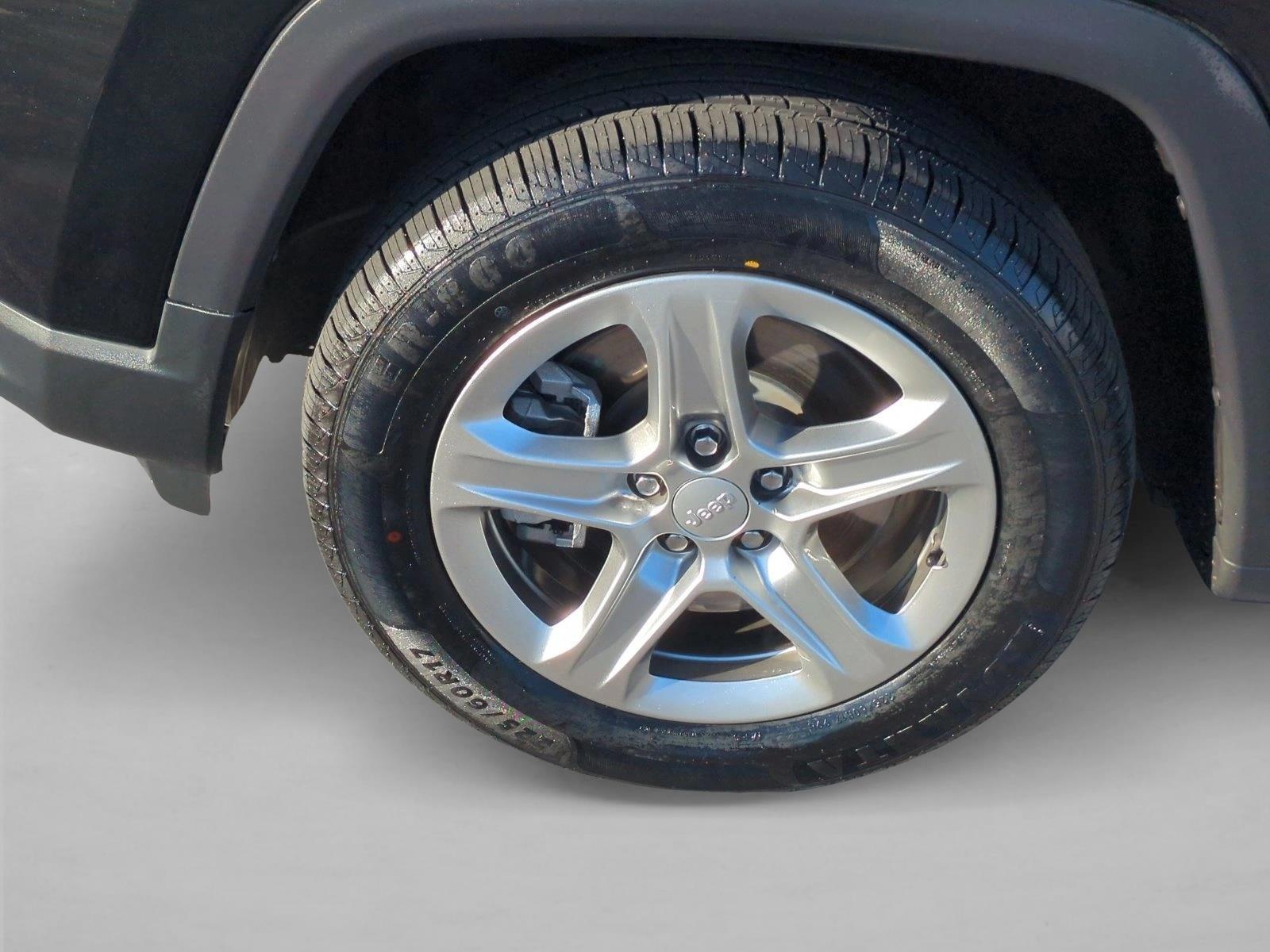 2023 Jeep Compass Latitude - Photo 23