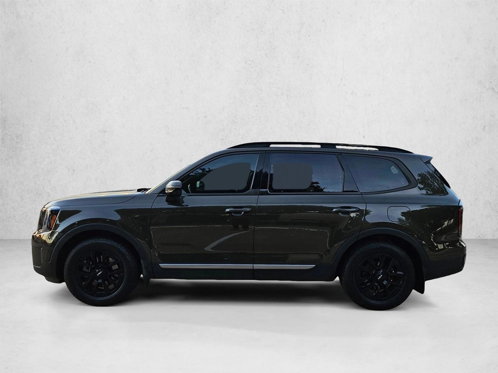 Thumbnail: 2023 Kia Telluride - 2