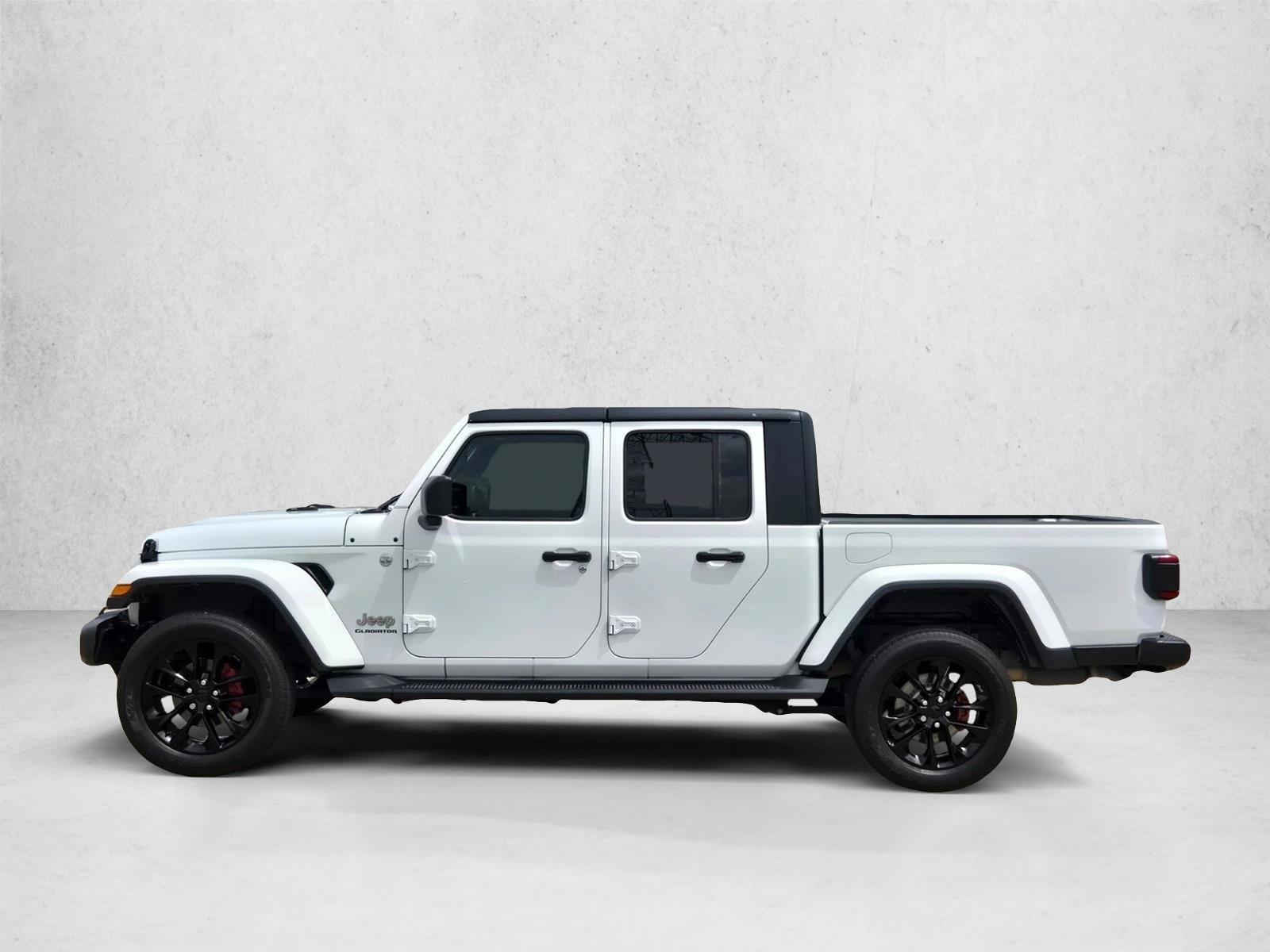Thumbnail: 2020 Jeep Gladiator - 2