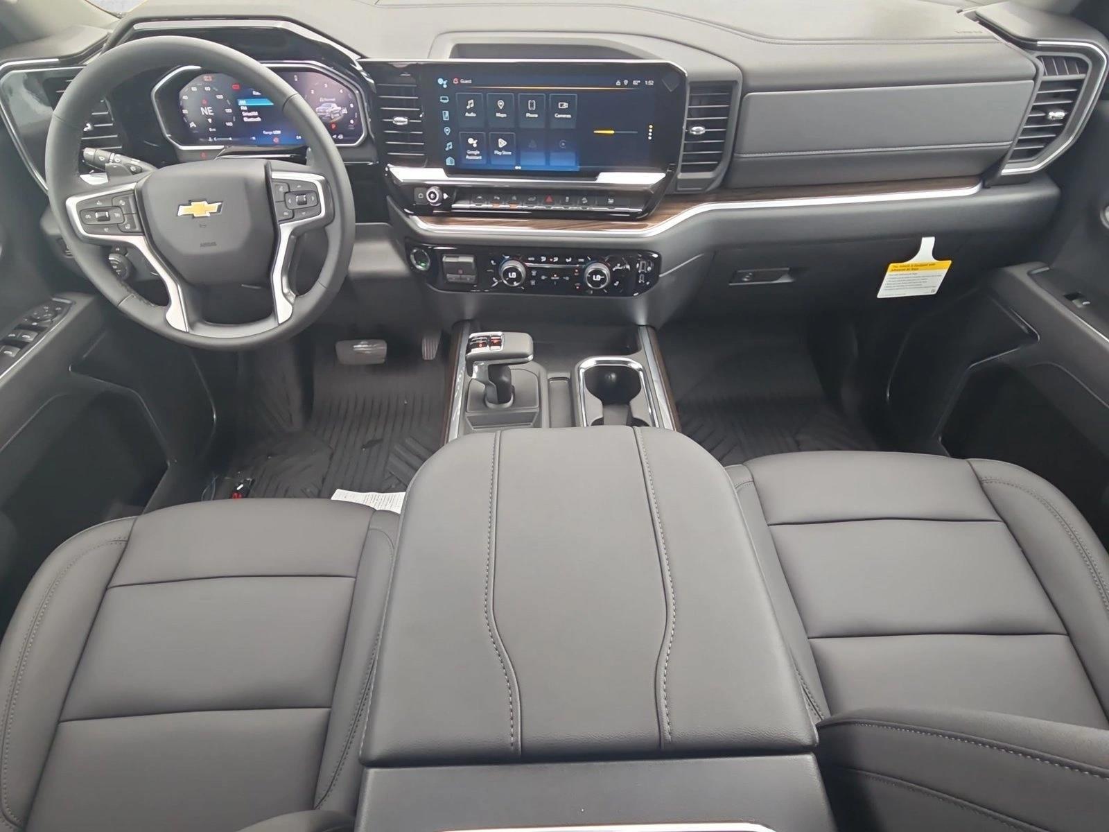 Thumbnail: 2026 Chevrolet Silverado 1500 - 4