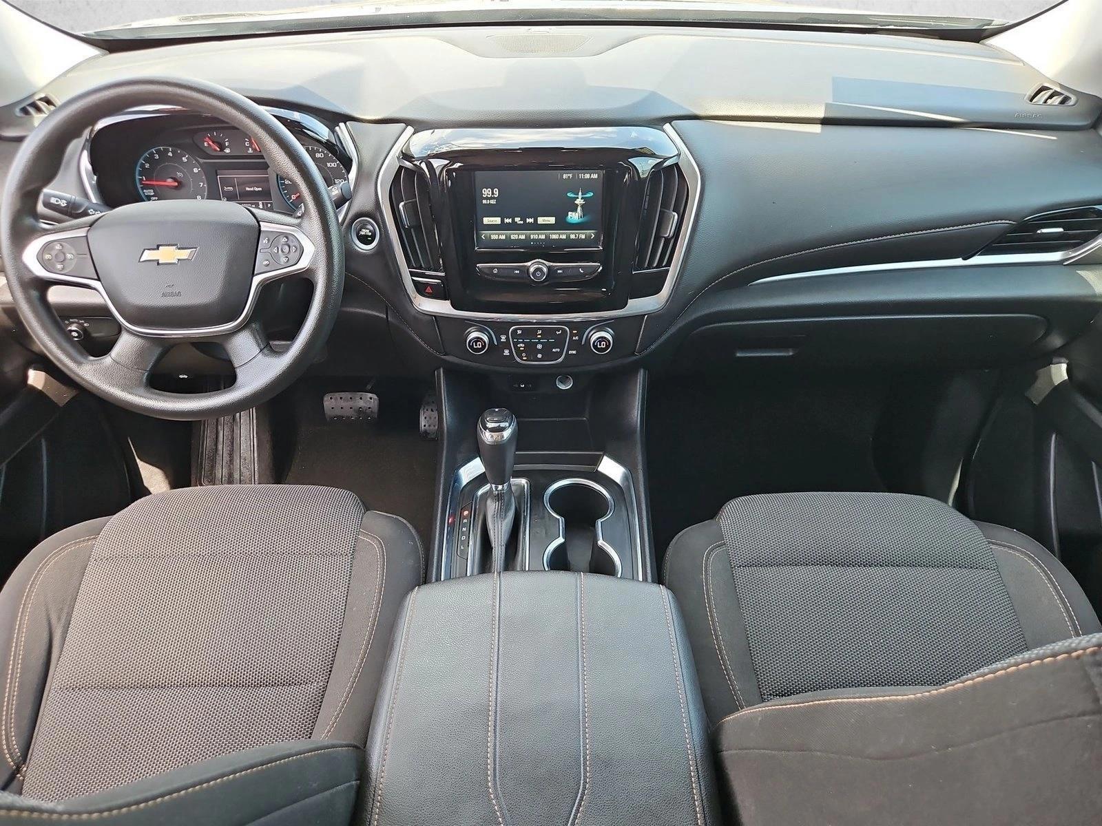 Thumbnail: 2018 Chevrolet Traverse - 4