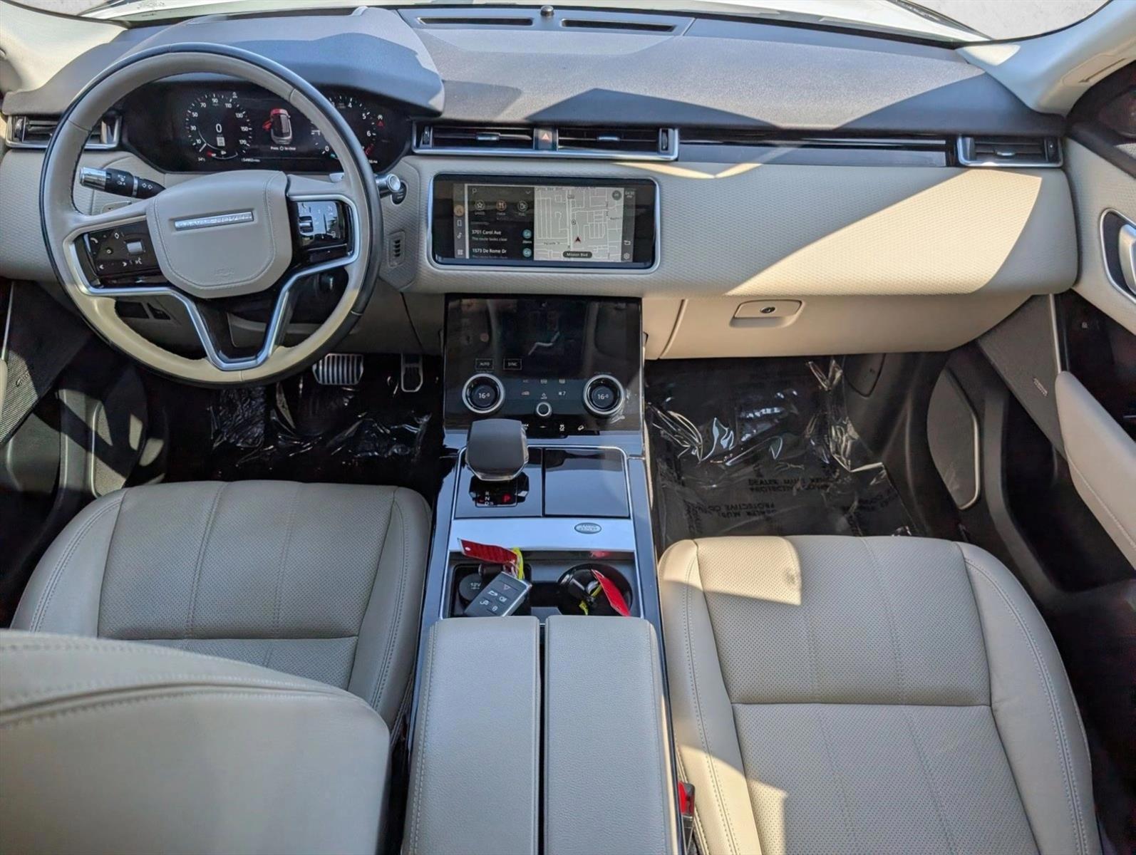 Thumbnail: 2021 Land Rover Range Rover Velar - 3