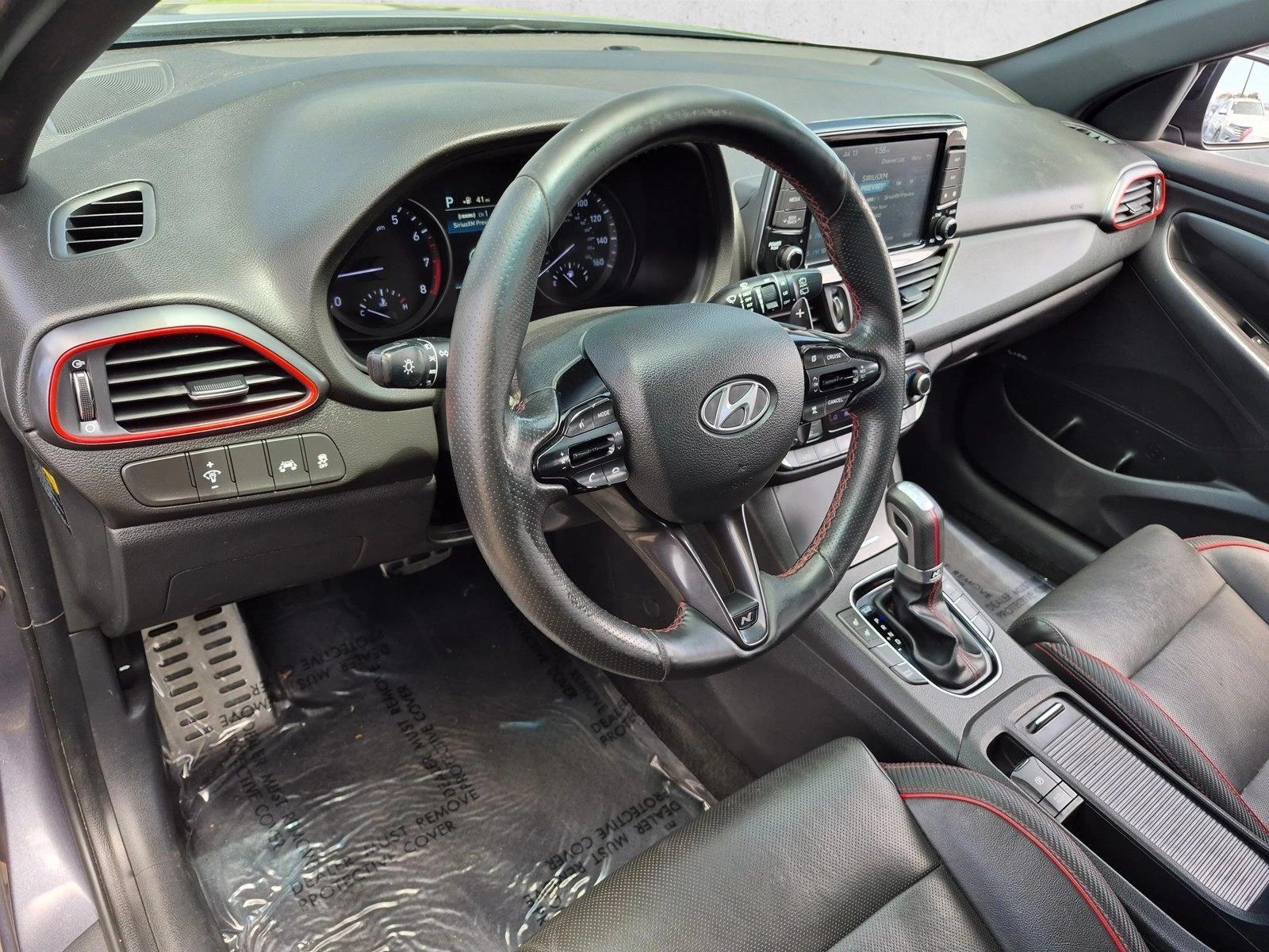 Thumbnail: 2019 Hyundai Elantra - 3