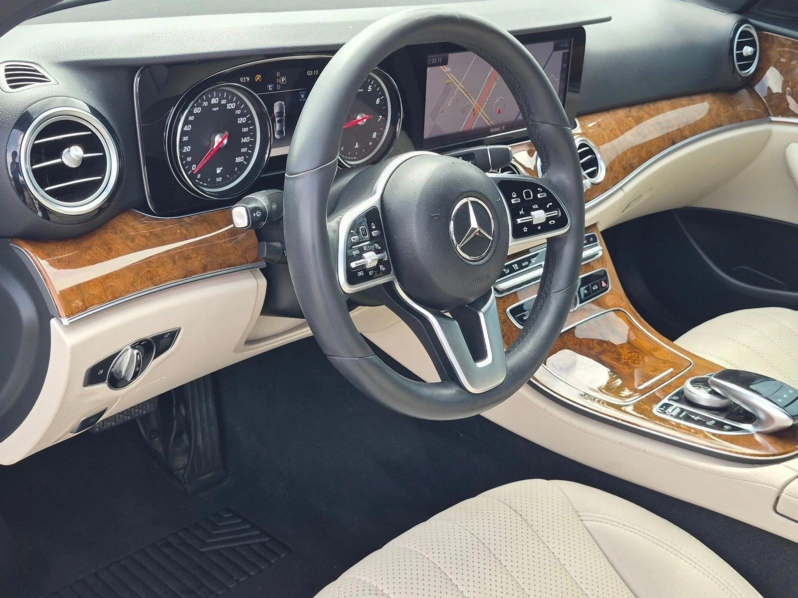 Thumbnail: 2020 Mercedes-Benz E-Class - 3