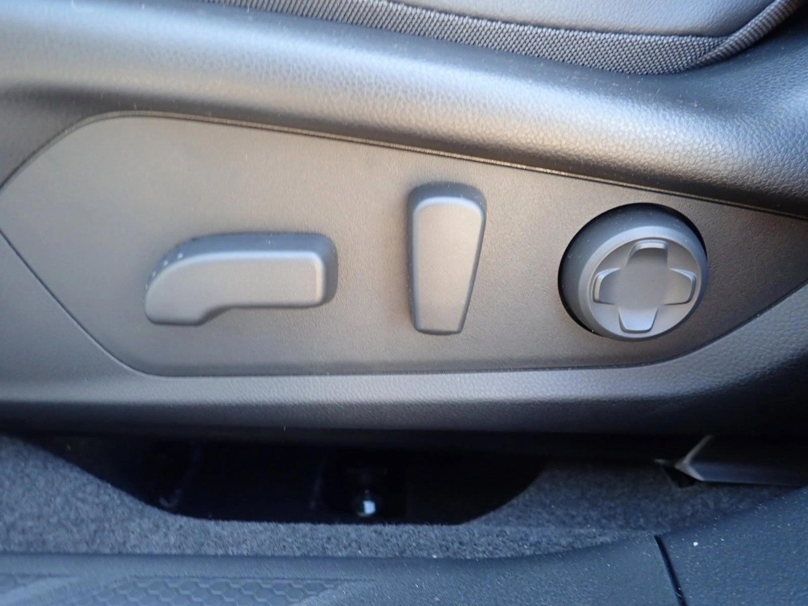Thumbnail: 2026 Subaru Outback - 4