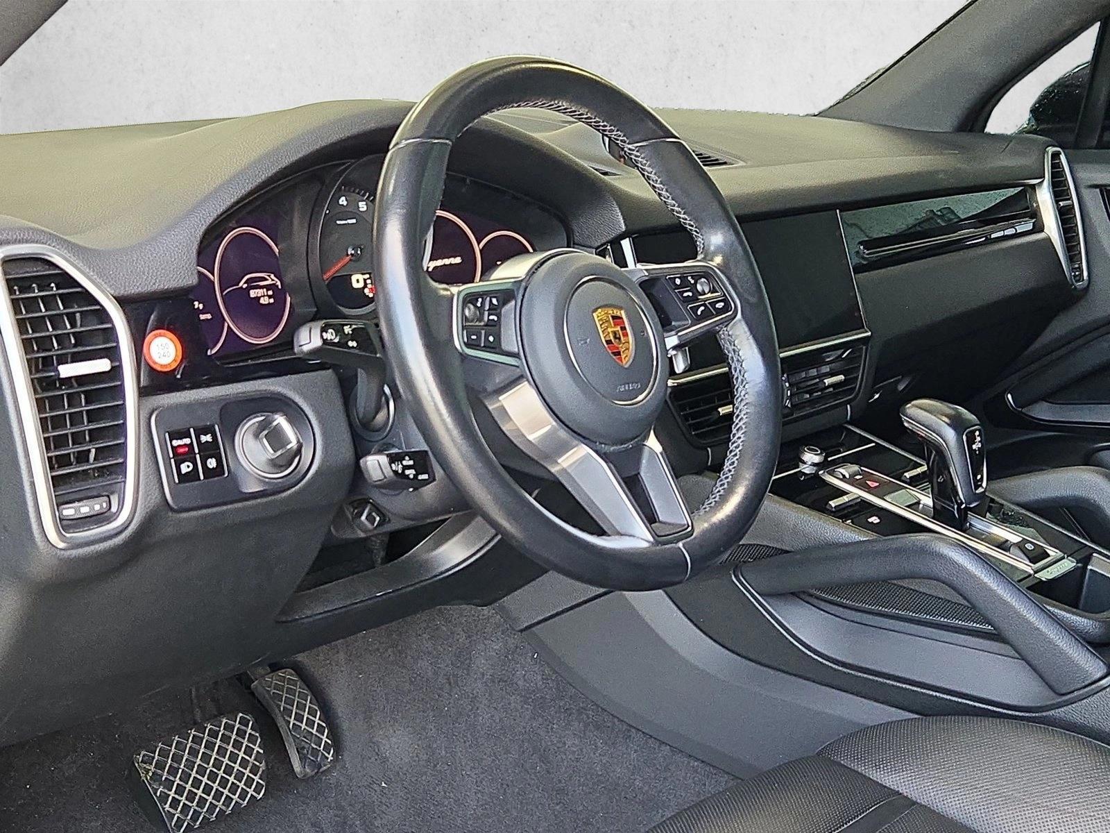 Thumbnail: 2021 Porsche Cayenne - 3