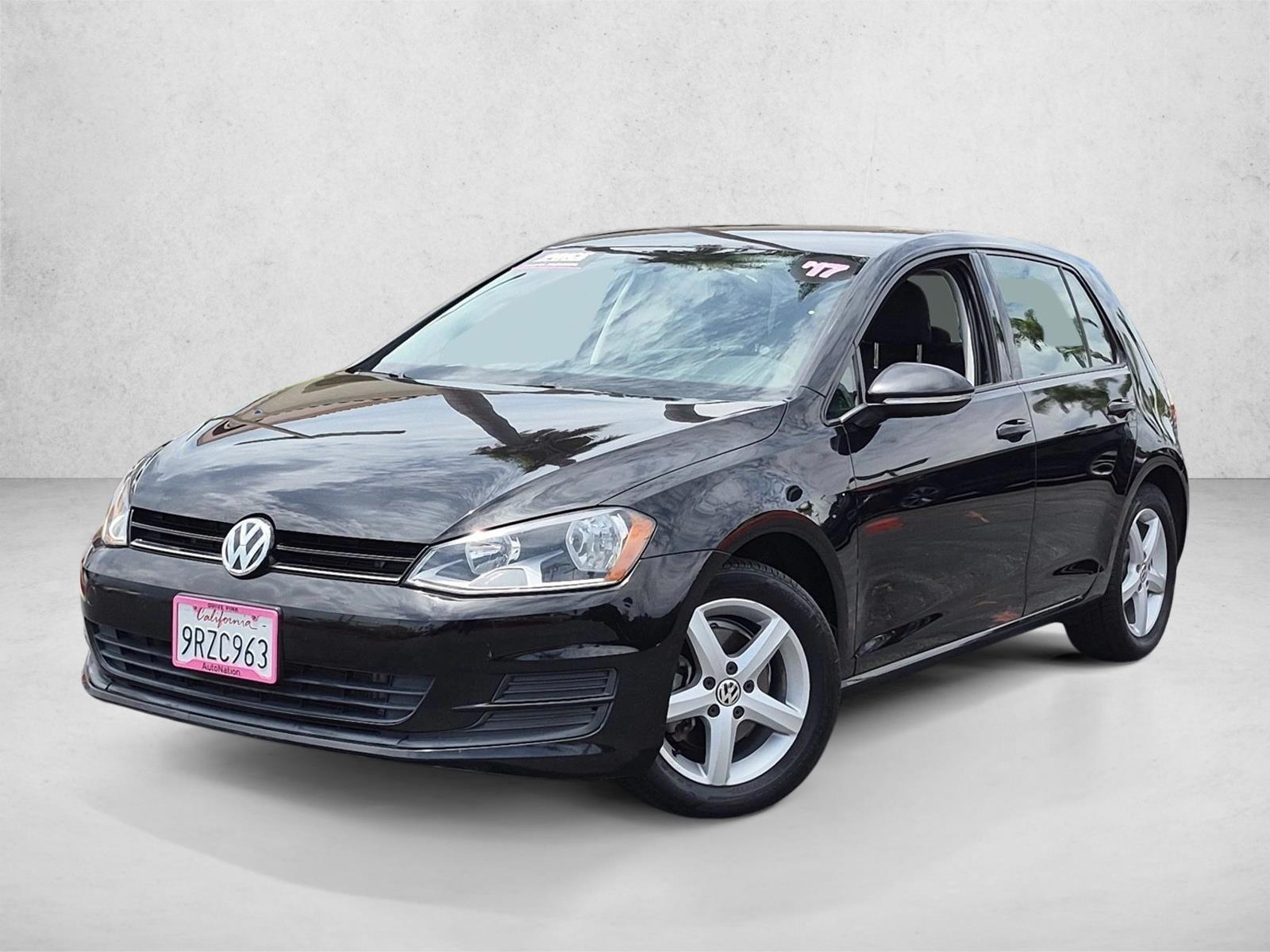 Thumbnail: 2017 Volkswagen Golf - 1