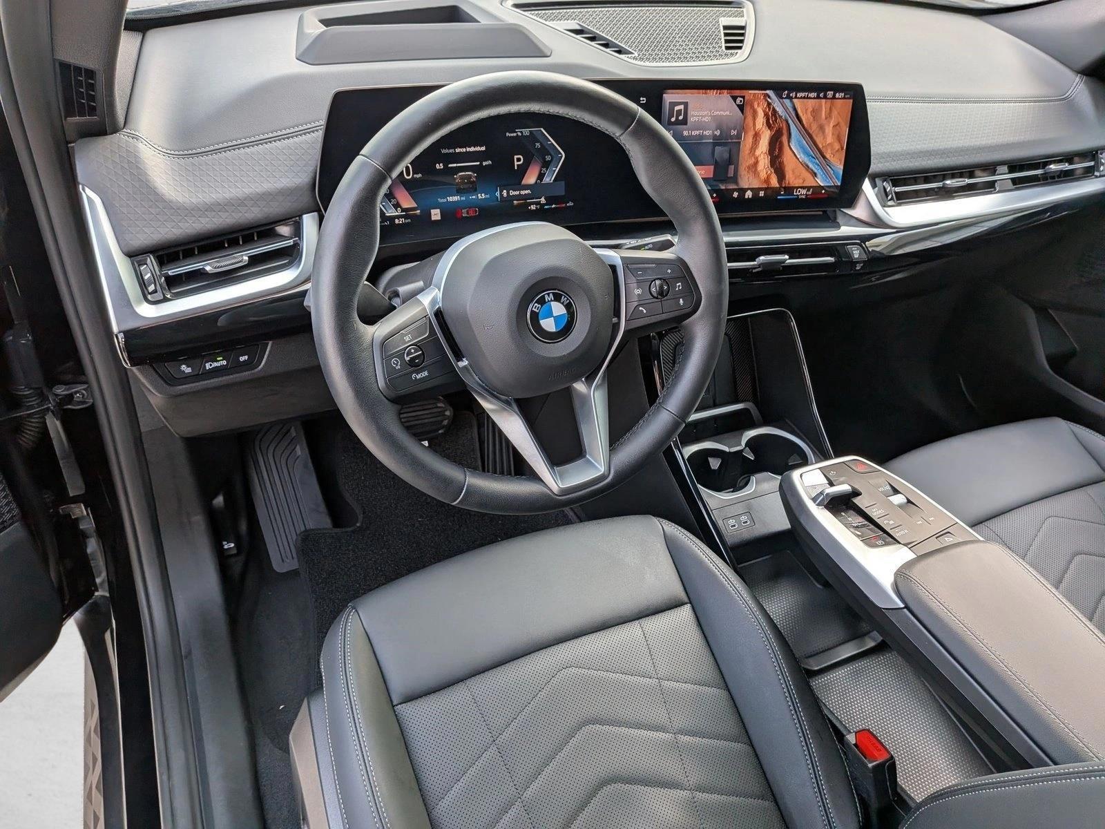 Thumbnail: 2026 BMW X2 - 4