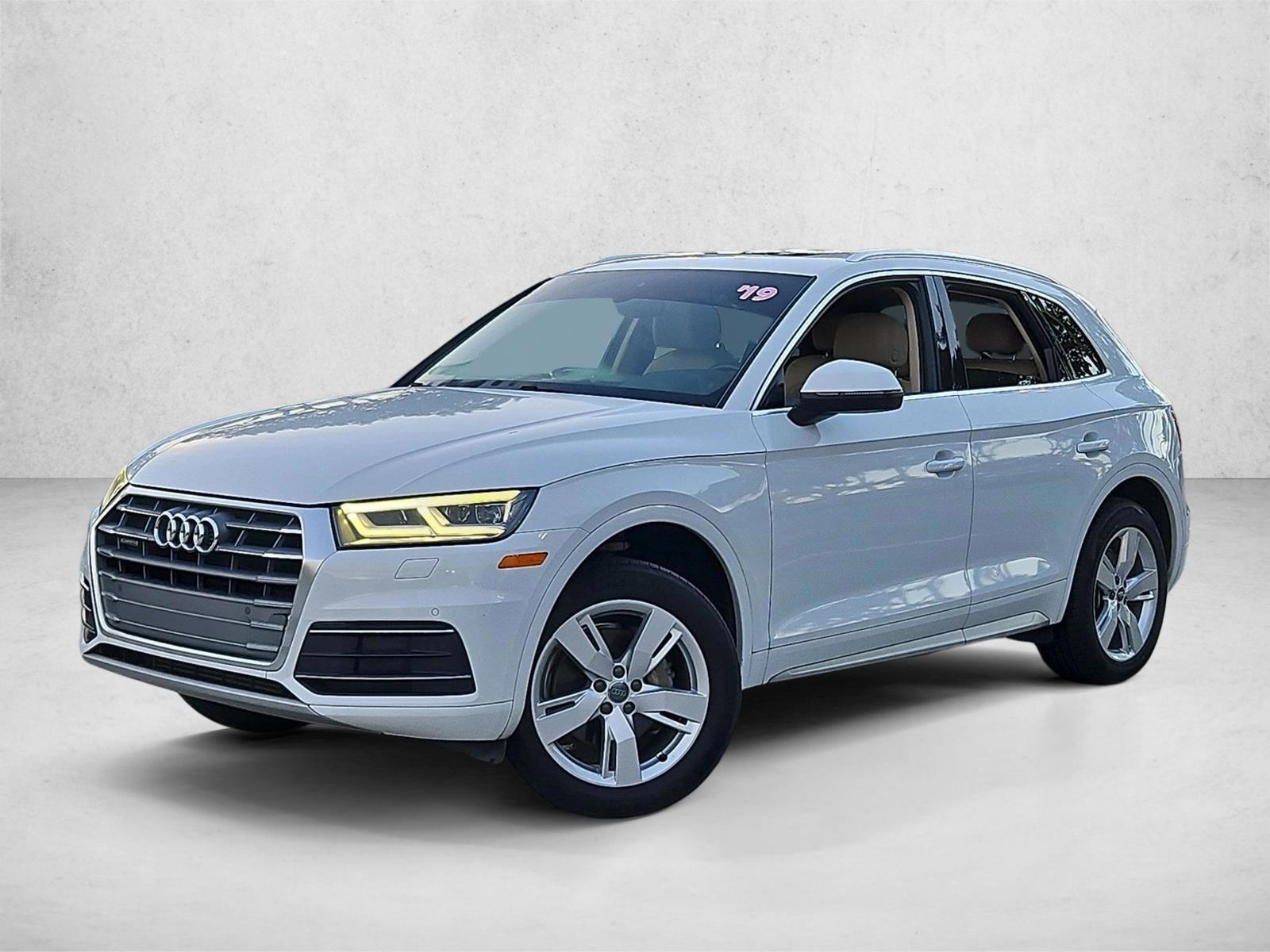 Thumbnail: 2019 Audi Q5 - 1