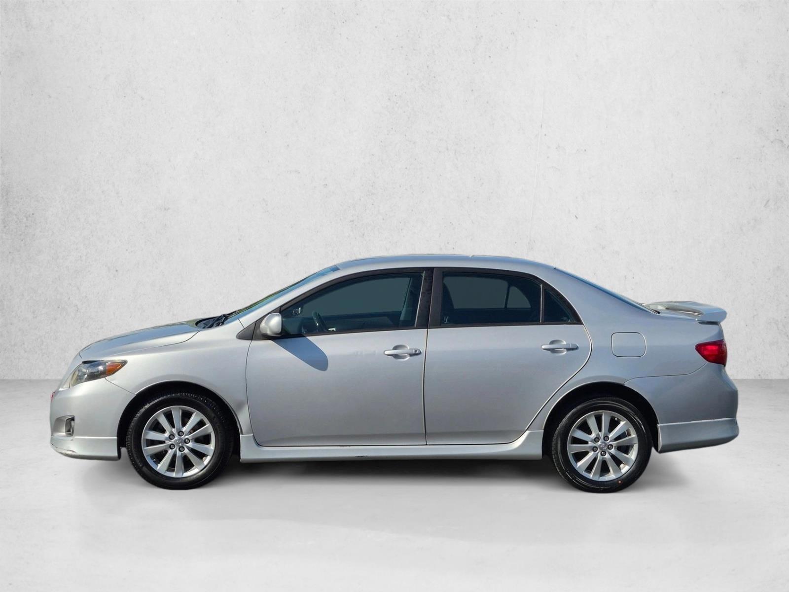 Thumbnail: 2010 Toyota Corolla - 2