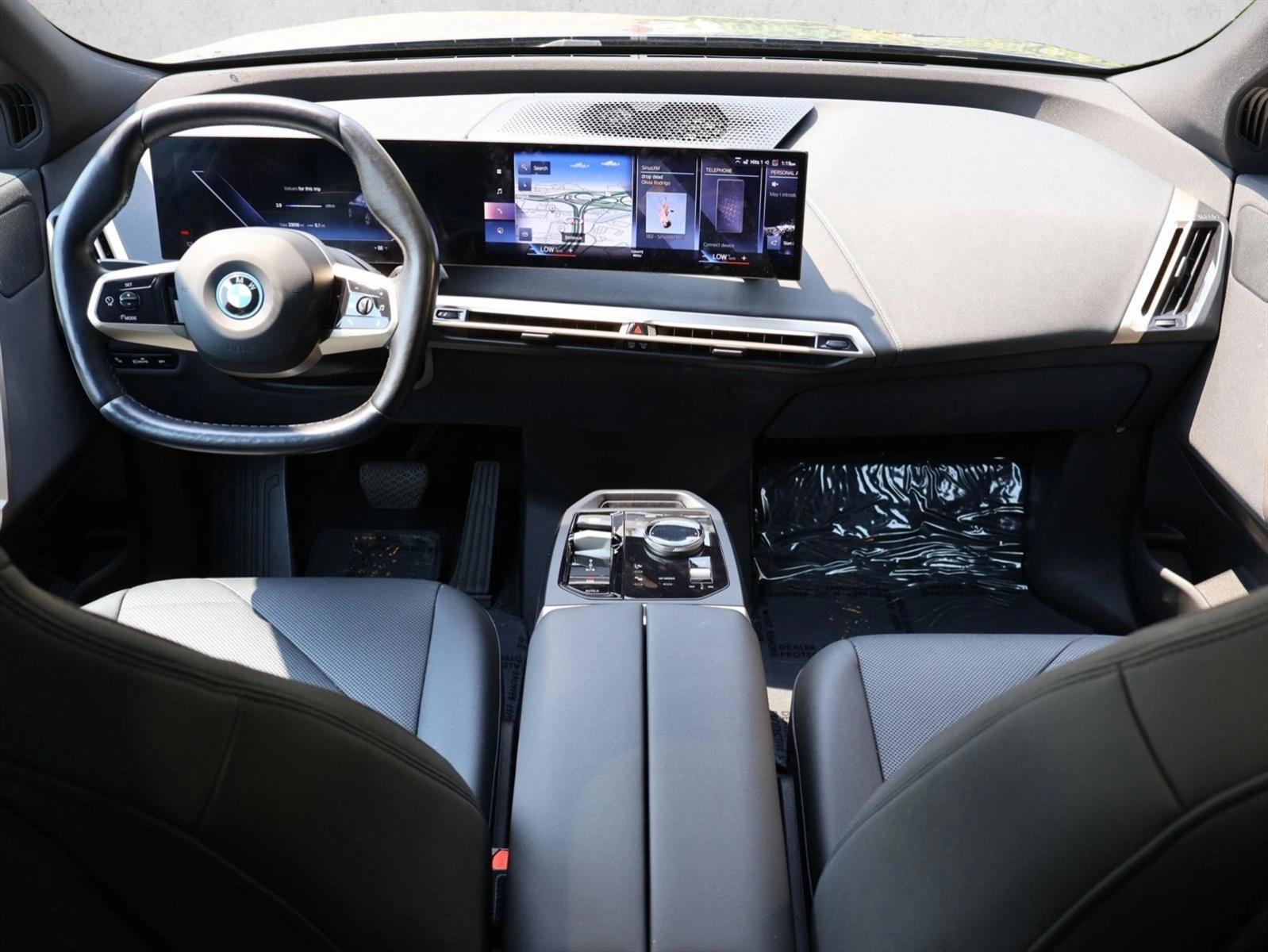 Thumbnail: 2023 BMW iX - 4