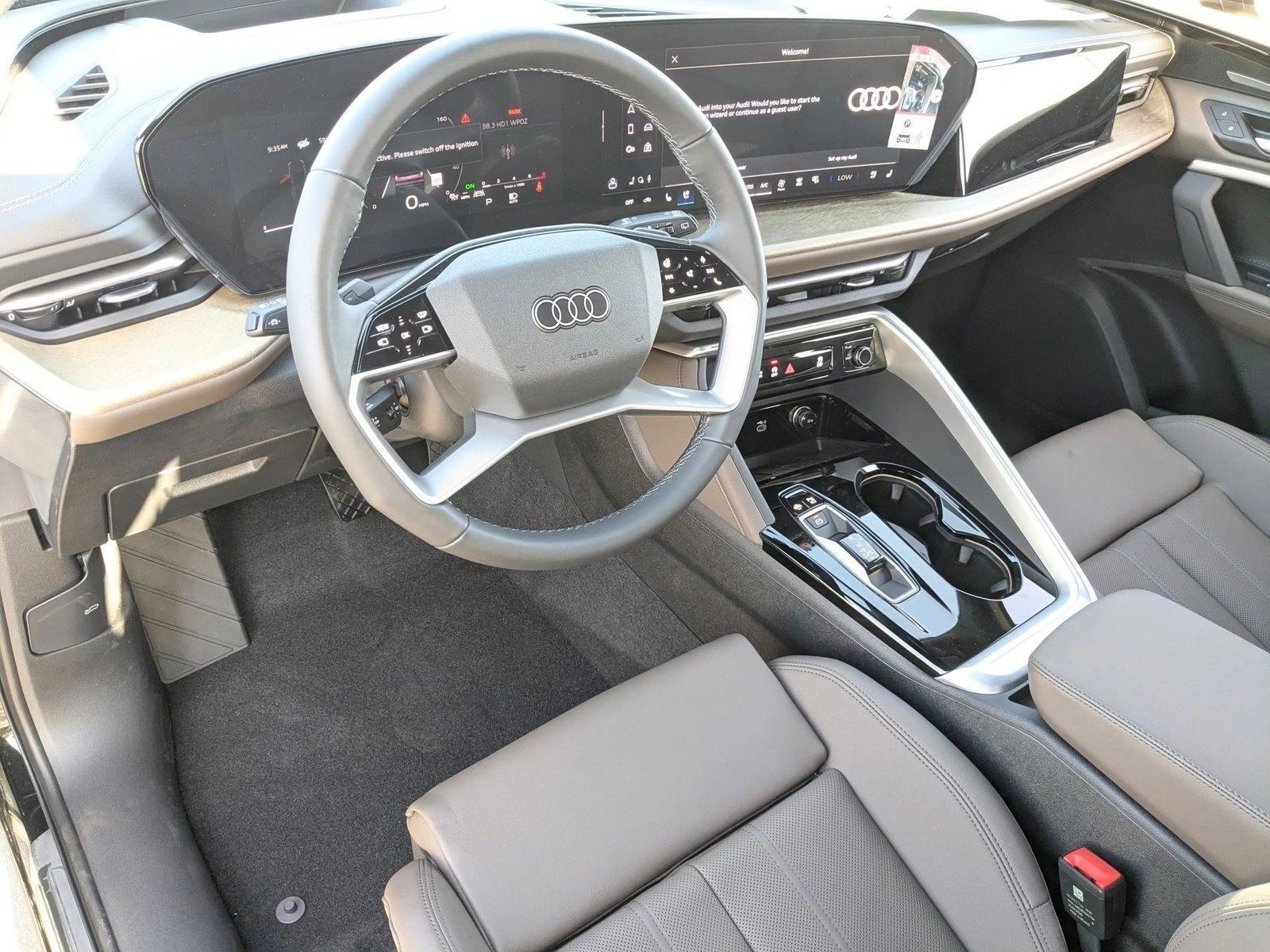 Thumbnail: 2025 Audi Q5 - 3