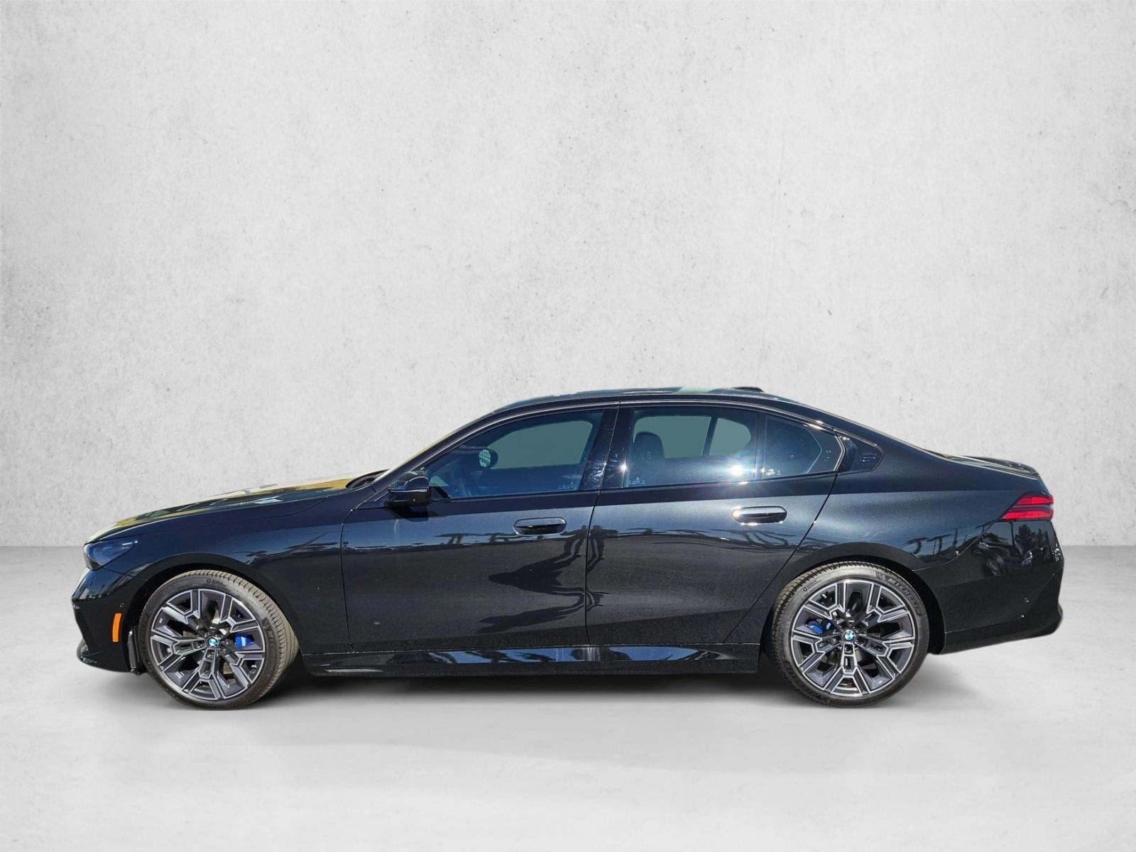 Thumbnail: 2026 BMW i5 - 2