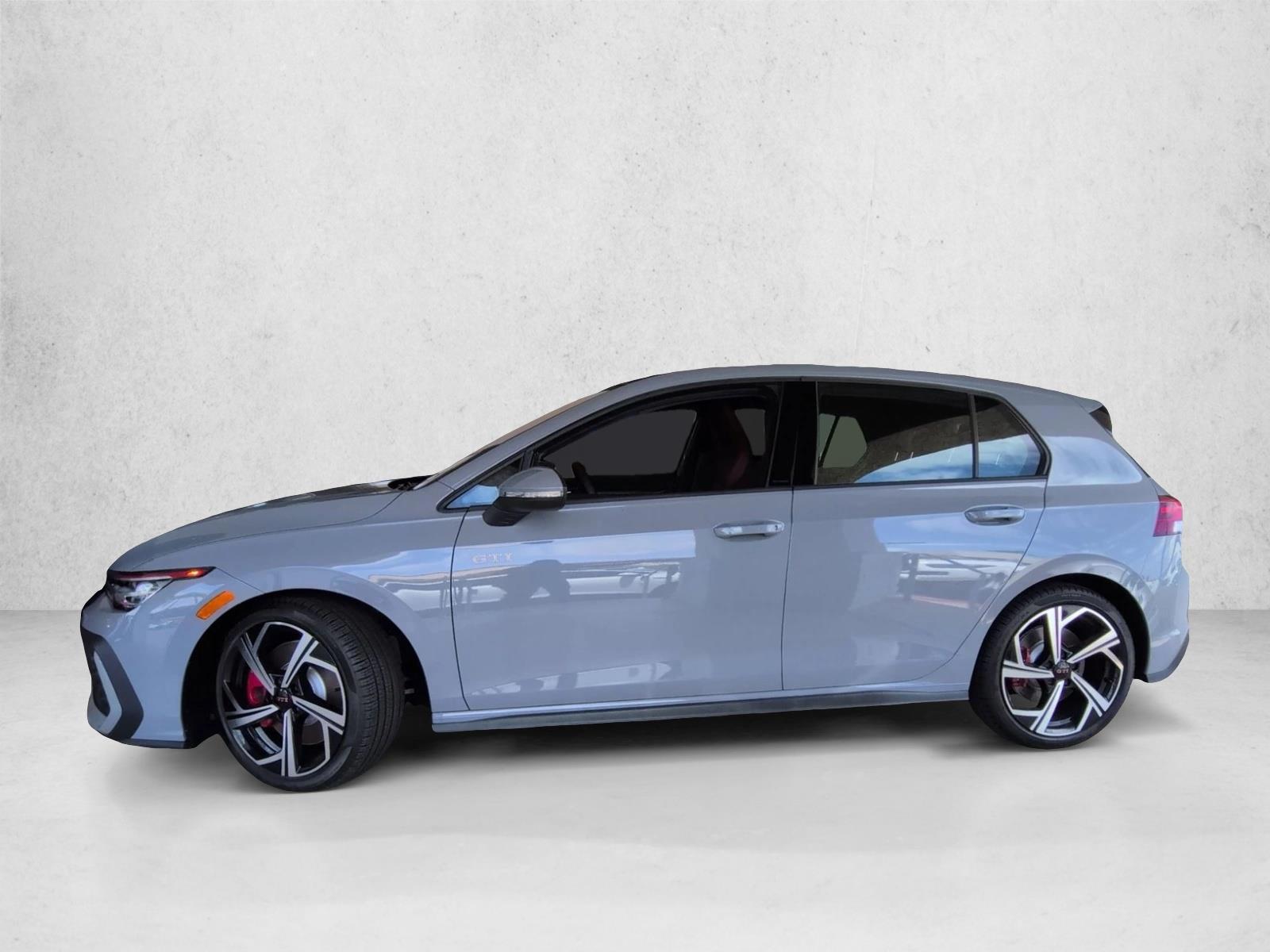 Thumbnail: 2026 Volkswagen Golf - 1