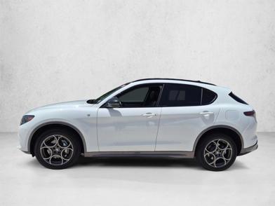 2024 Alfa Romeo Stelvio