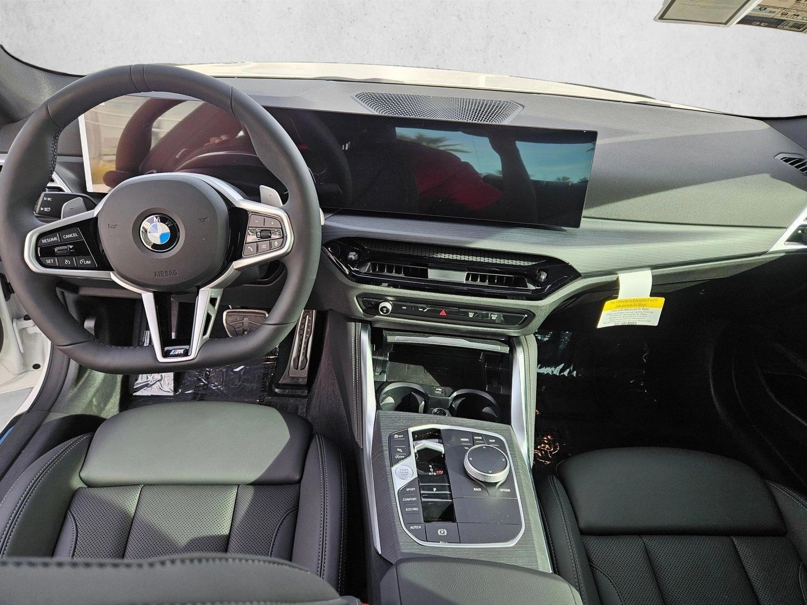 Thumbnail: 2026 BMW 4 Series - 4