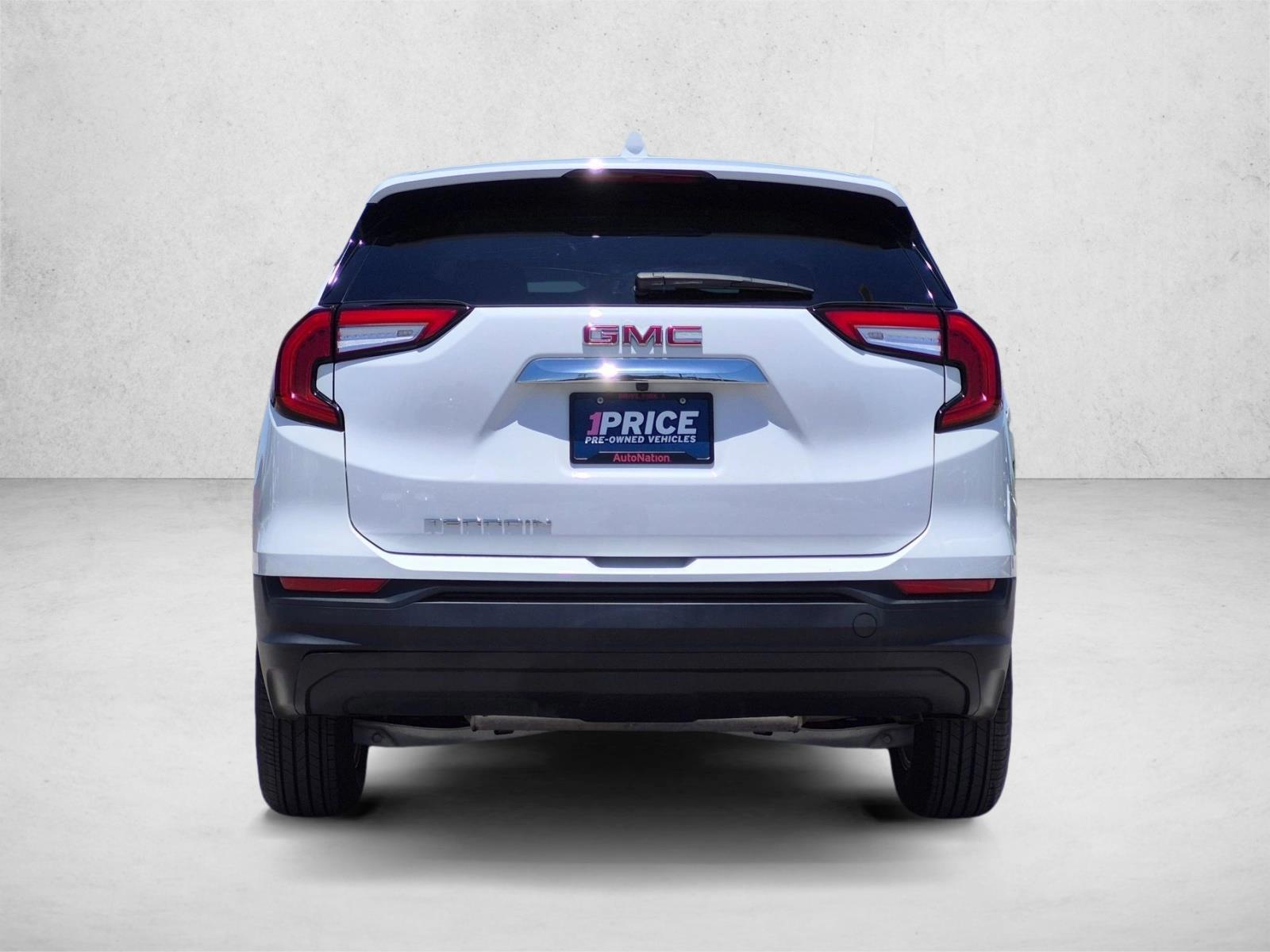 2024 GMC Terrain SLE - Photo 6