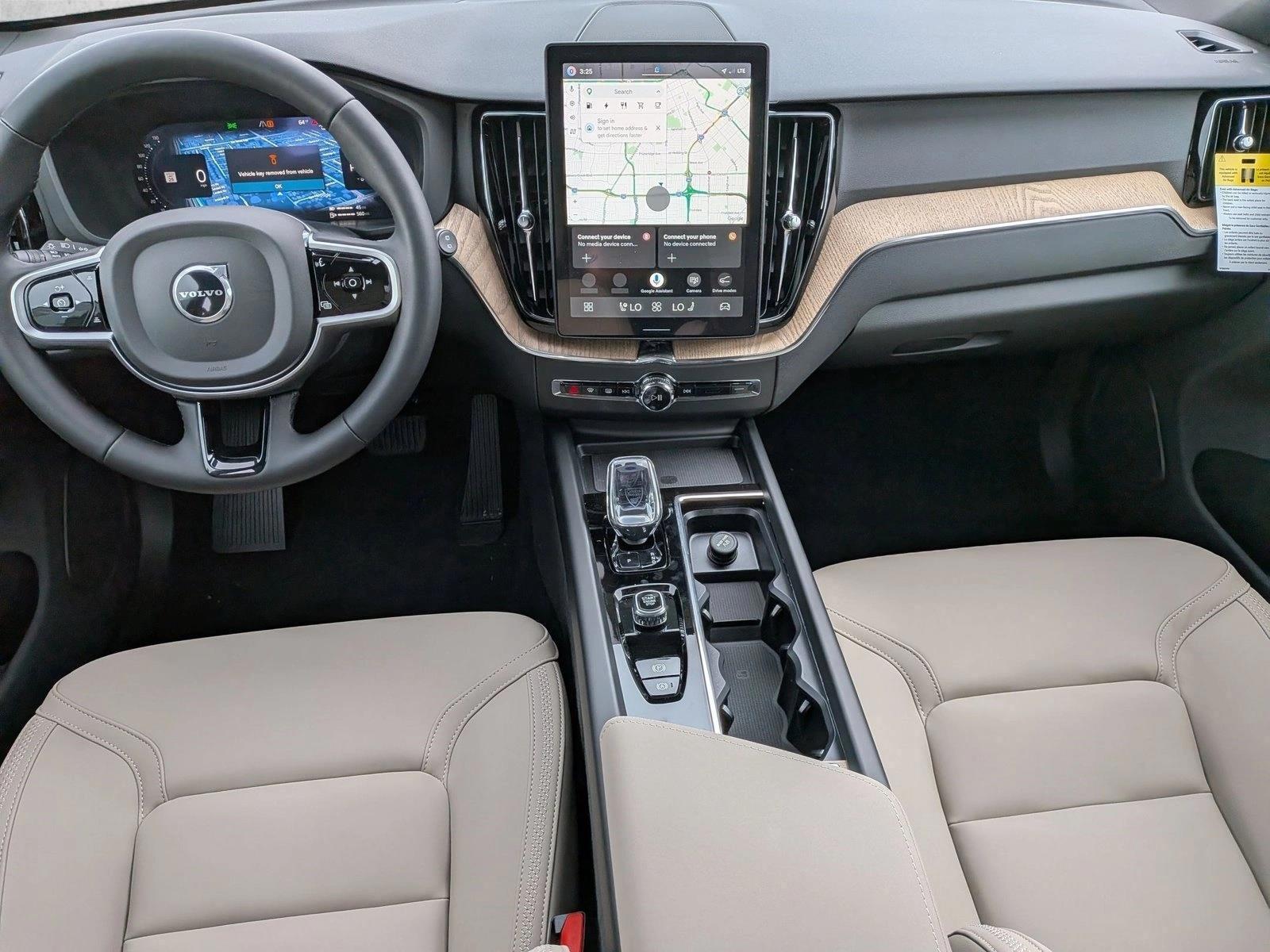 Thumbnail: 2026 Volvo XC60 - 3