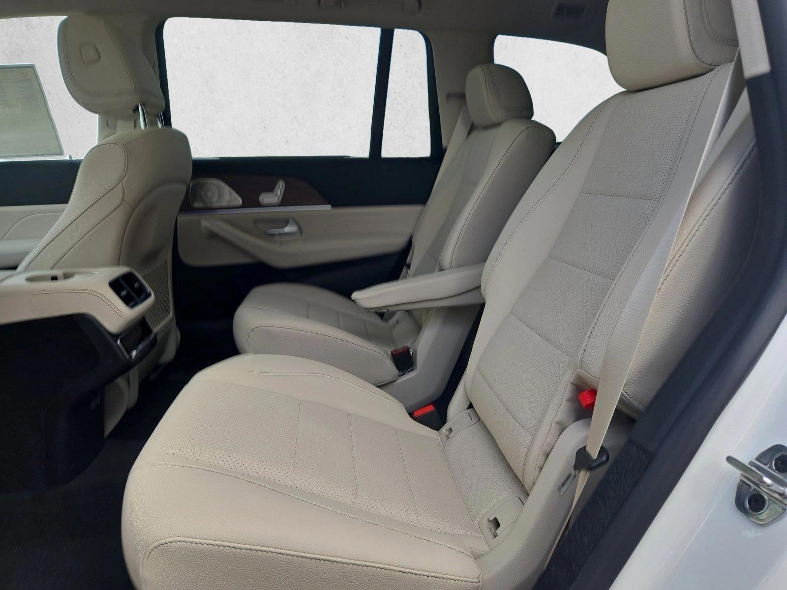 2026 Mercedes-Benz GLS Base - Photo 15