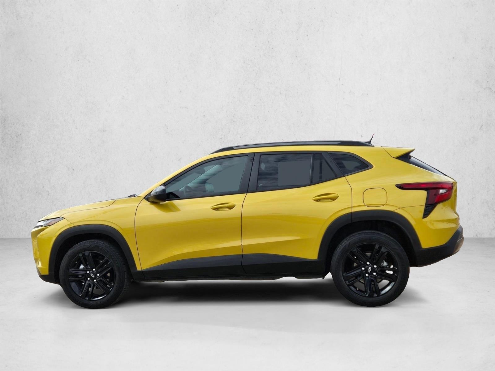 Thumbnail: 2024 Chevrolet Trax - 2