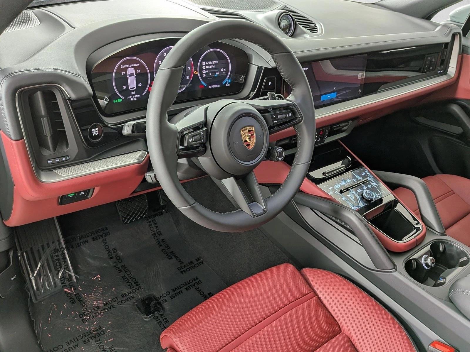 Thumbnail: 2026 Porsche Cayenne - 3