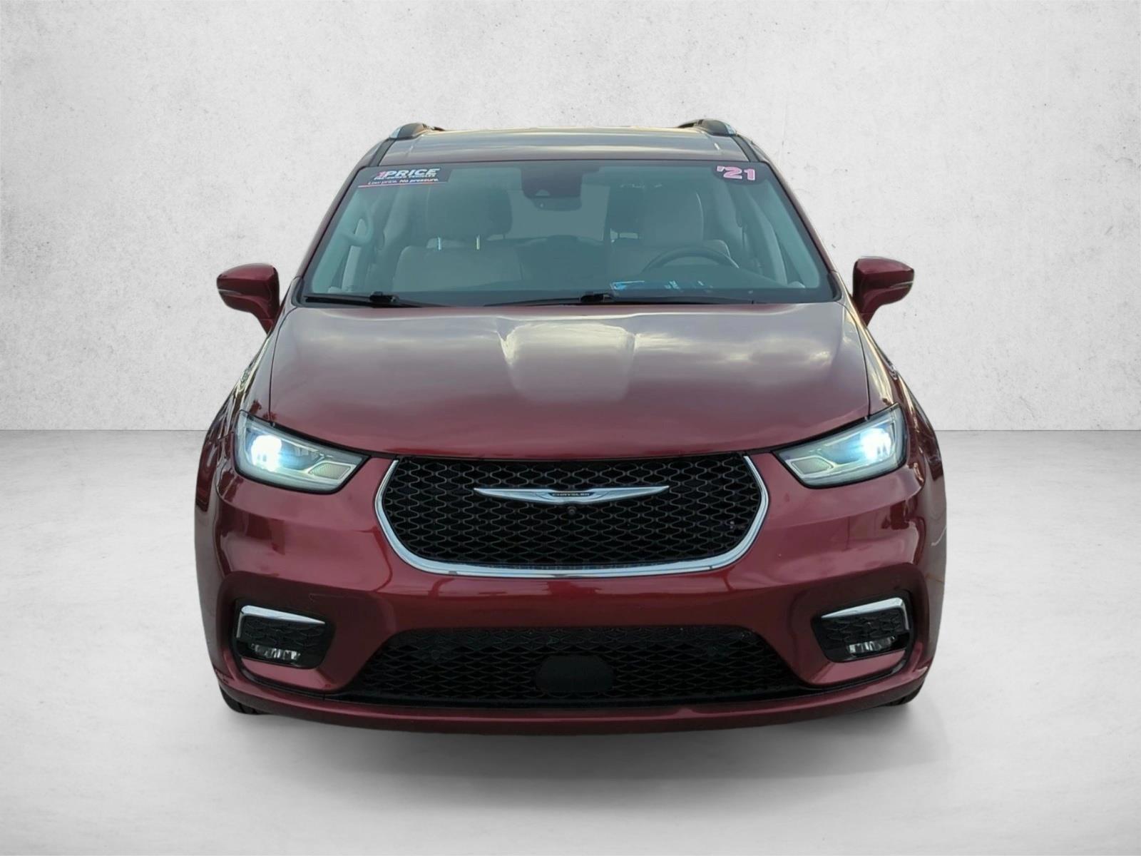Thumbnail: 2021 Chrysler Pacifica - 1