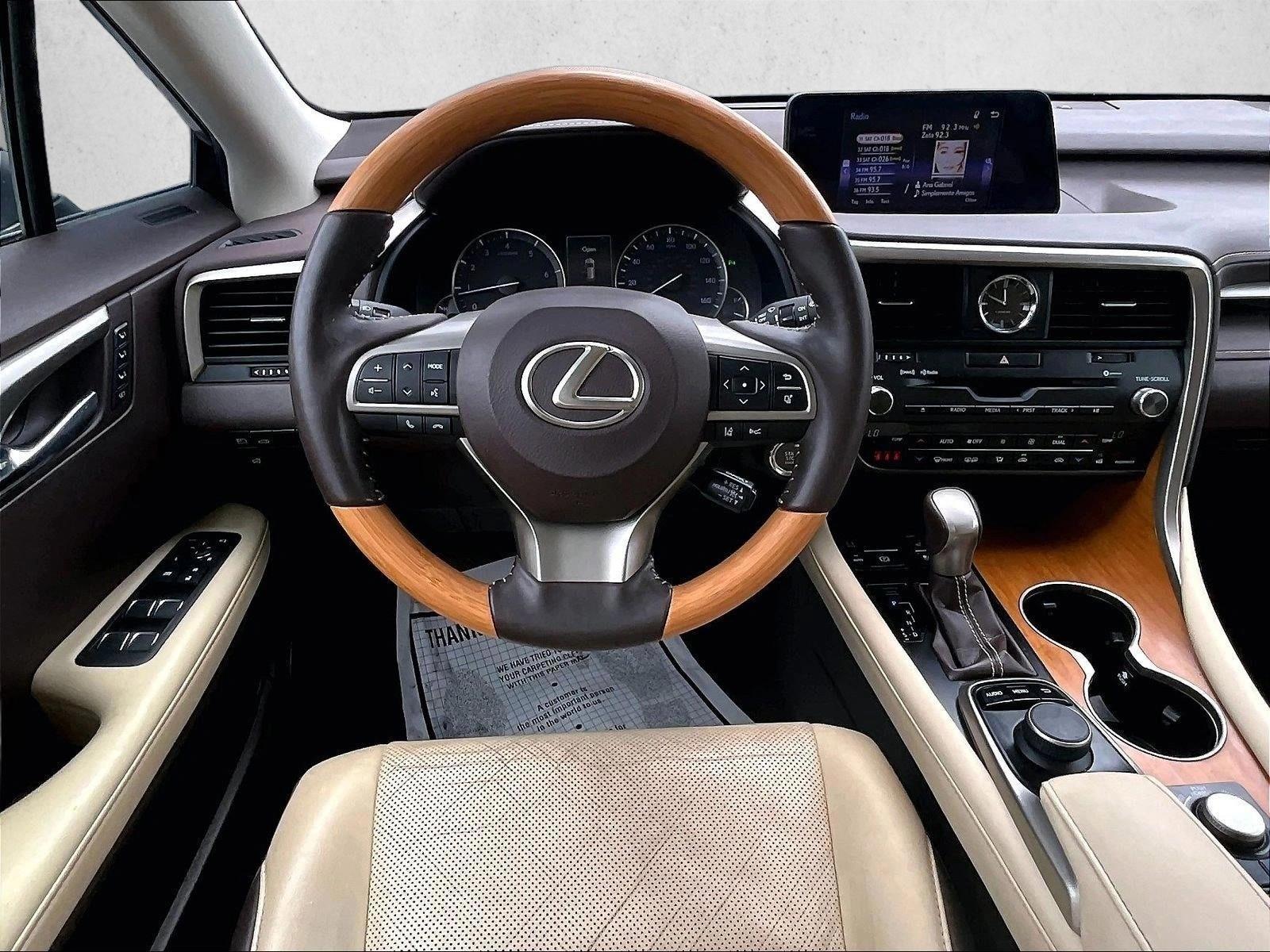 Thumbnail: 2019 Lexus RX - 3