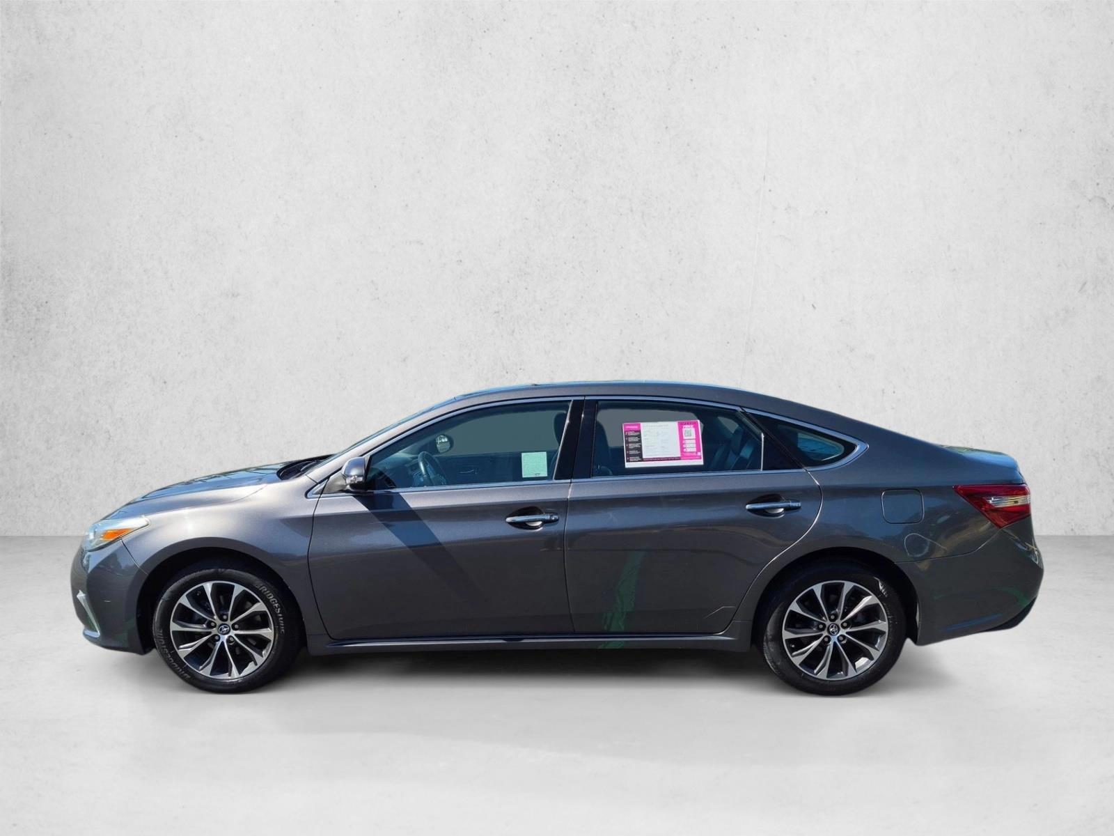 Thumbnail: 2018 Toyota Avalon - 2