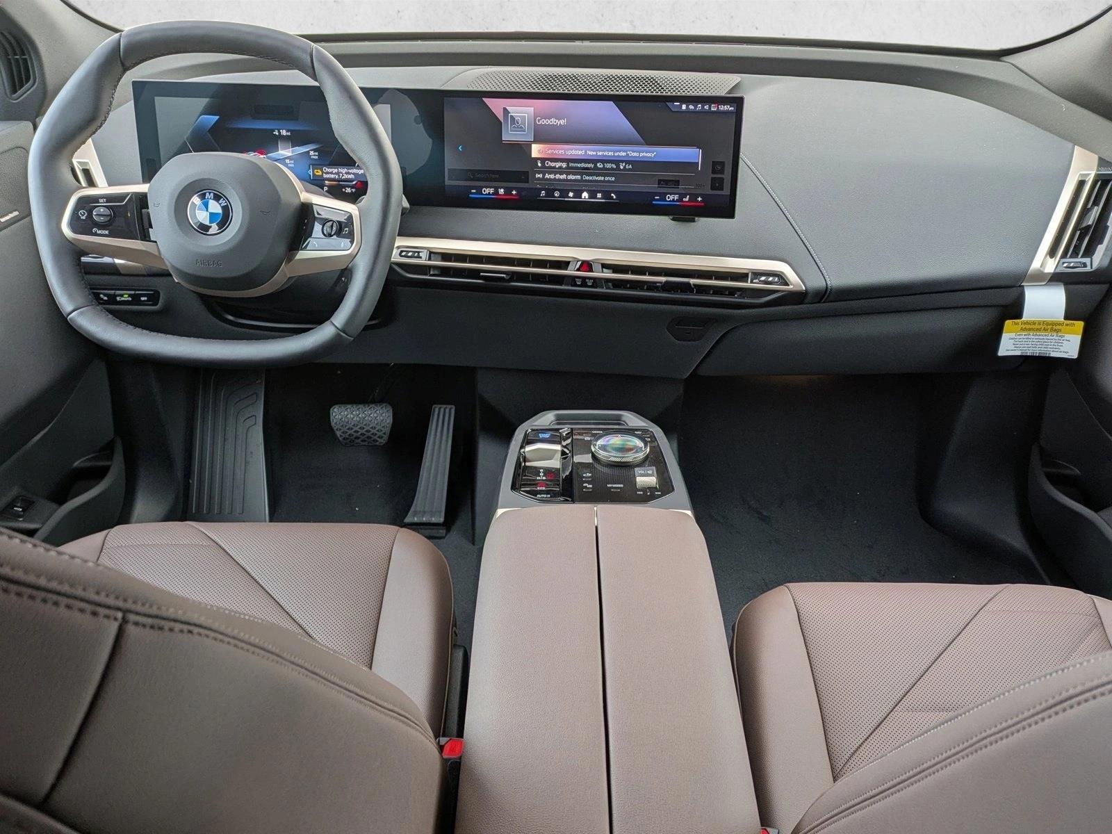 Thumbnail: 2026 BMW iX - 3
